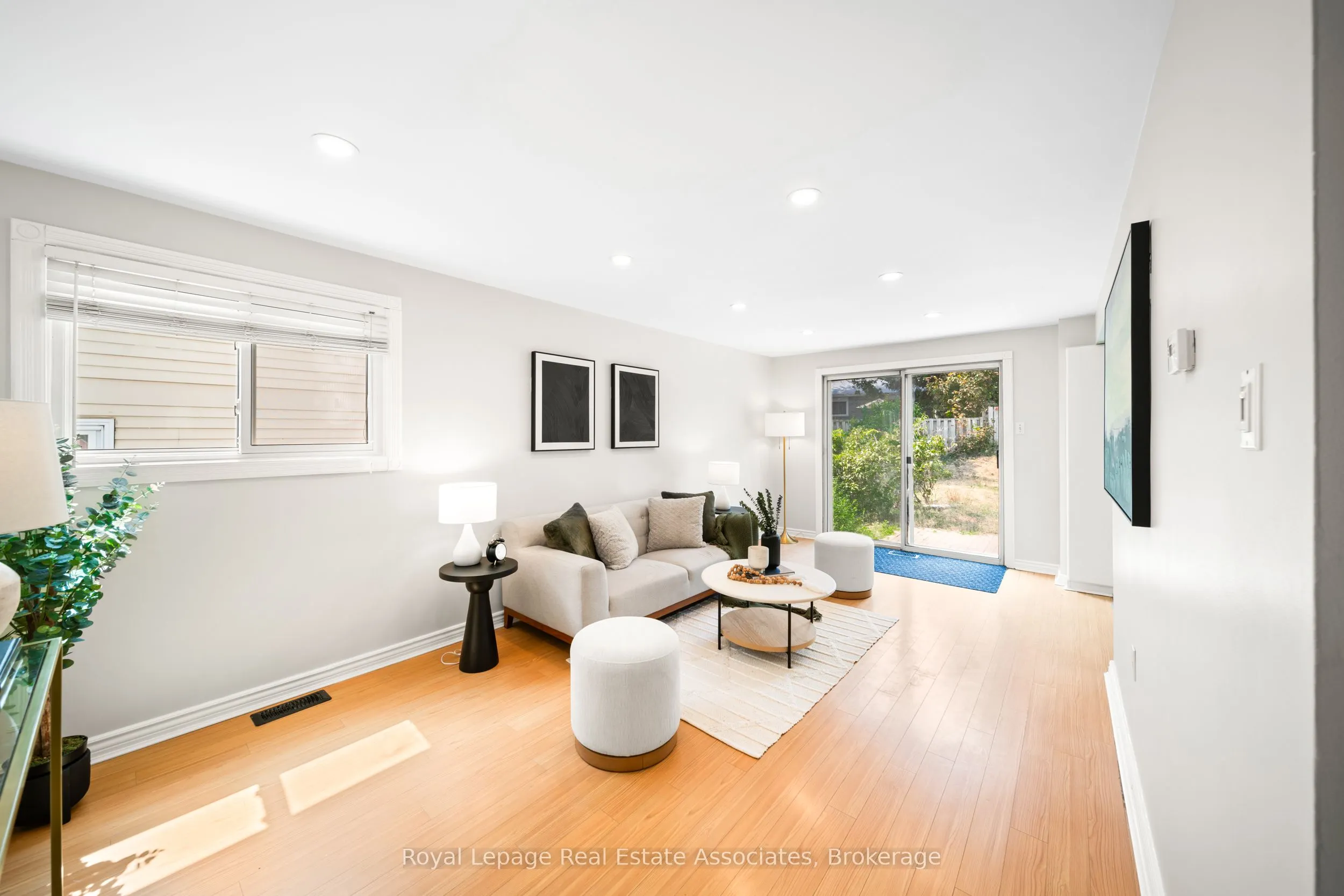 44 Hemingway Crescent