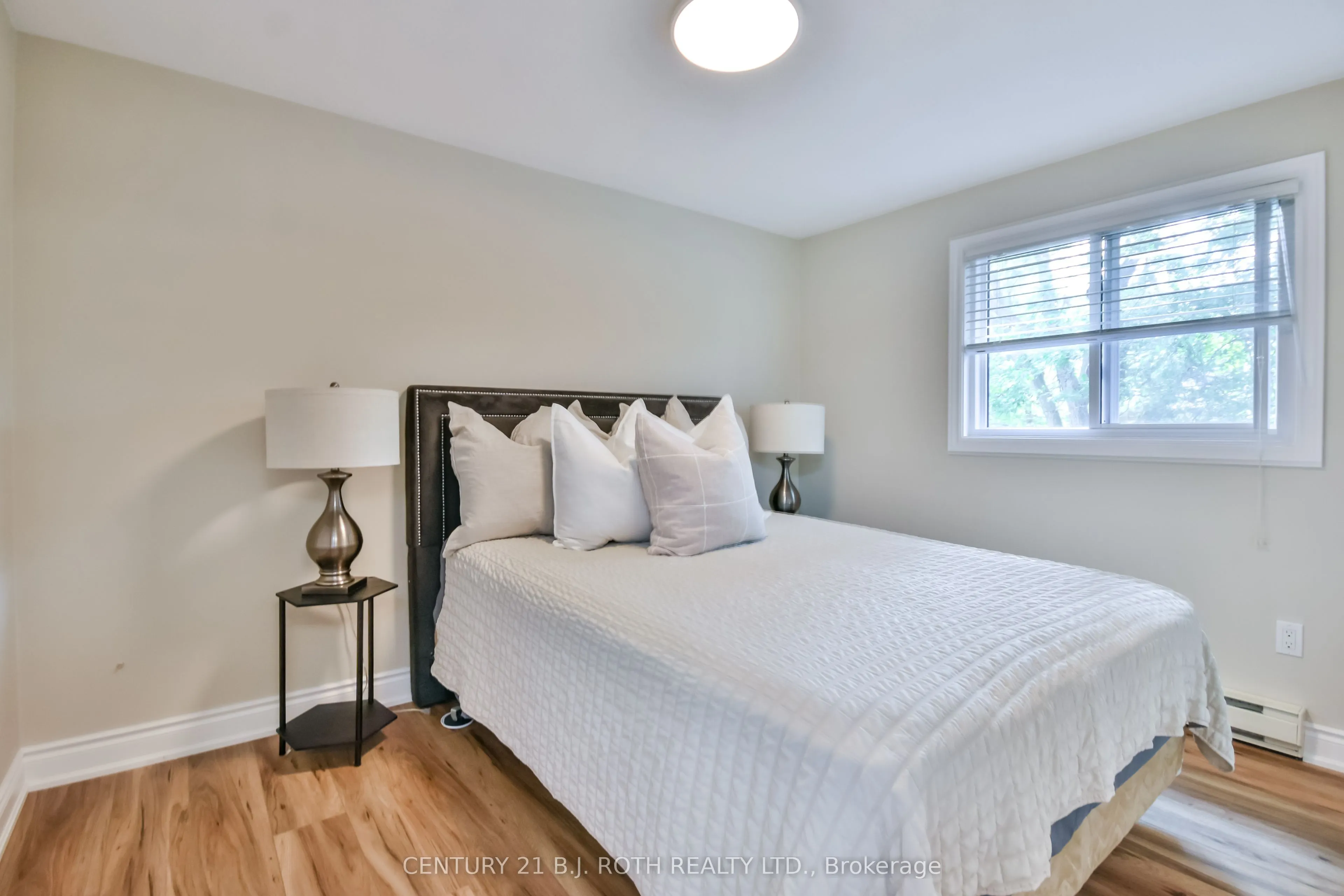 49 Ridgeway Avenue
