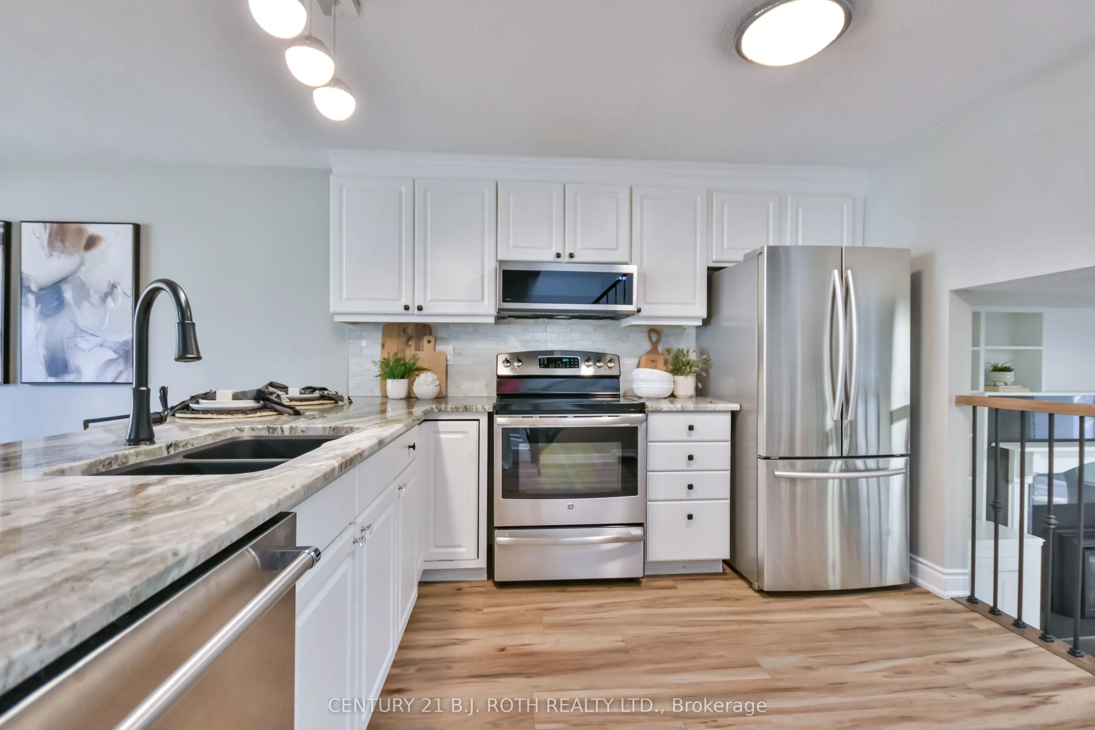 49 Ridgeway Avenue