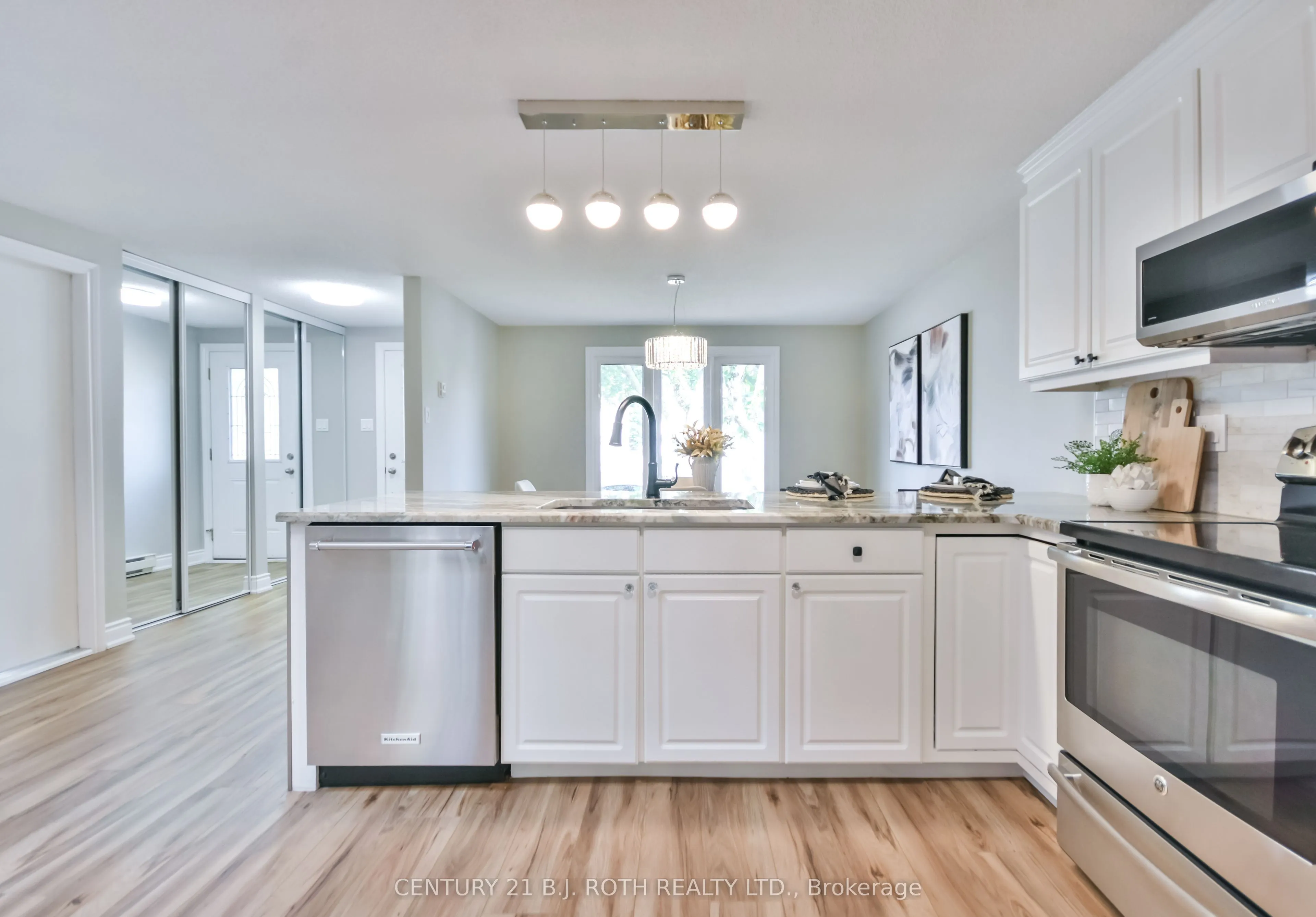 49 Ridgeway Avenue