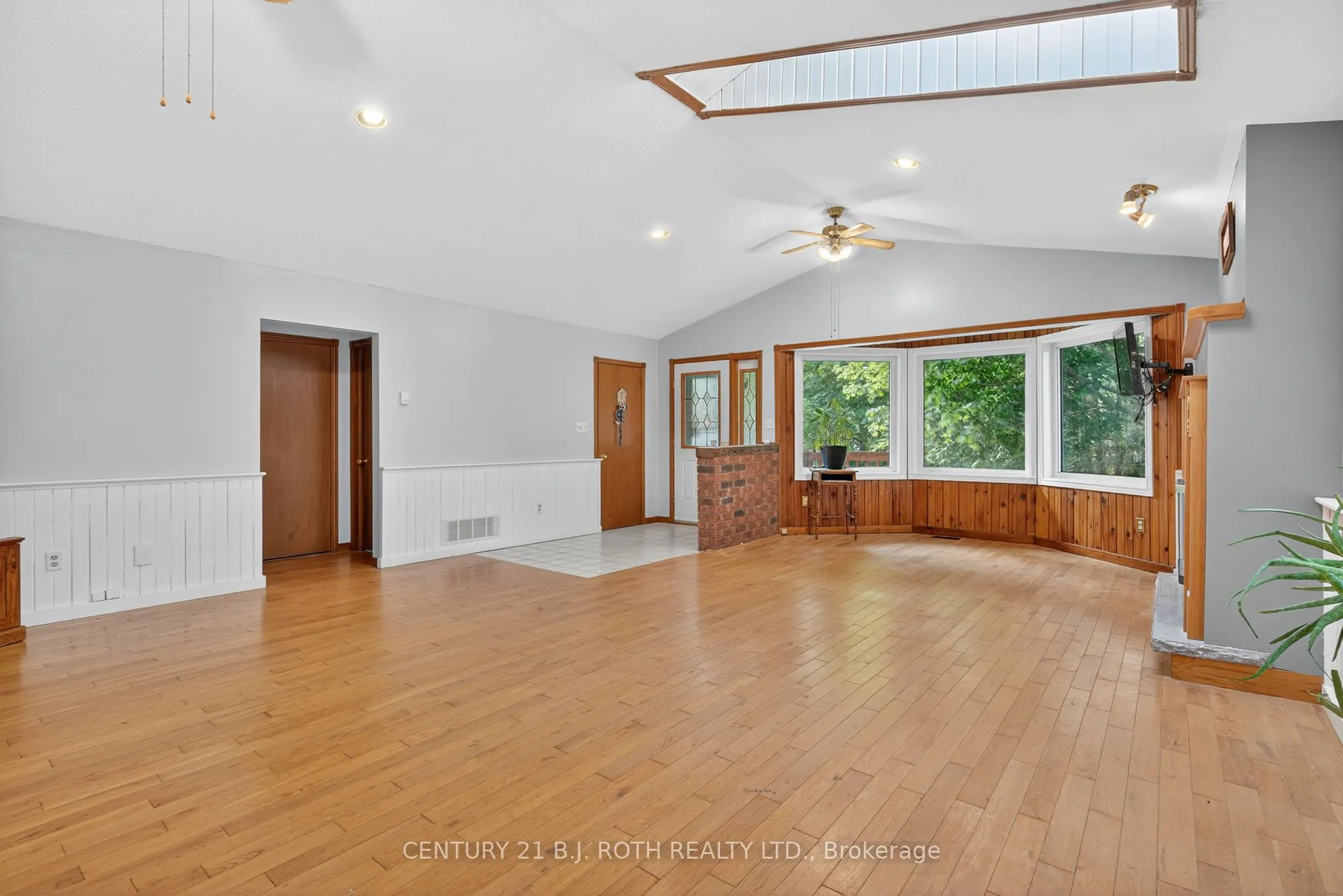 281 Harvie Road