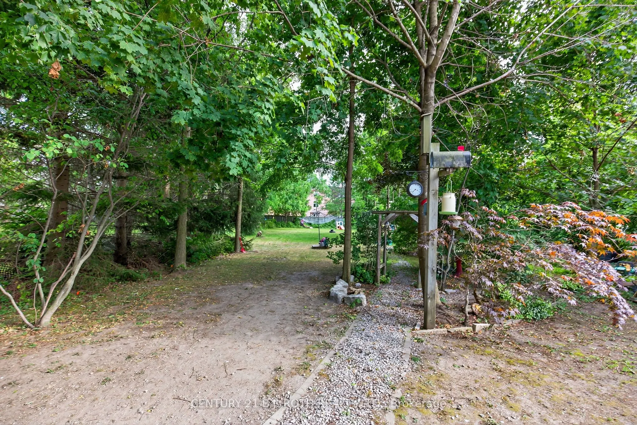 281 Harvie Road