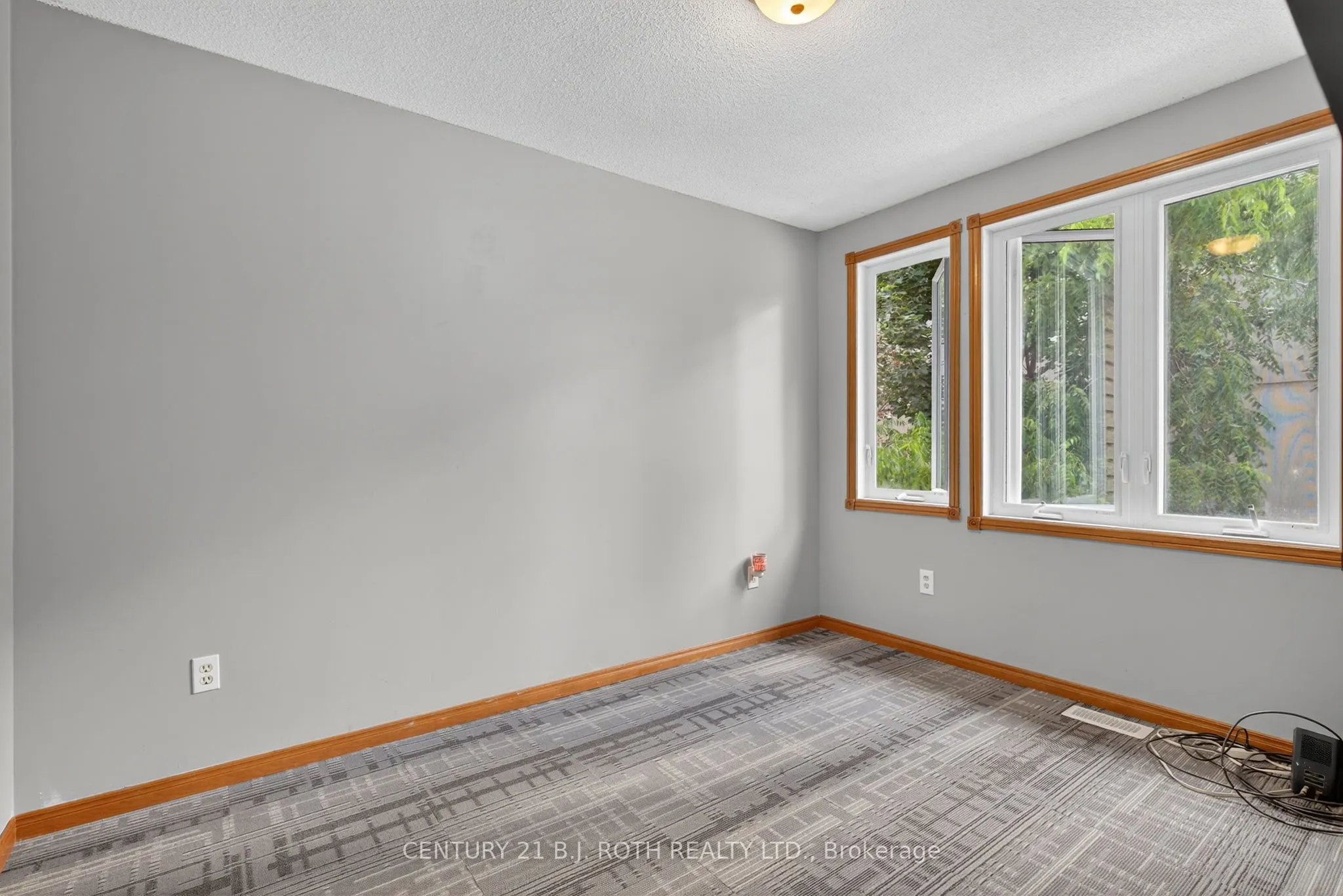 281 Harvie Road