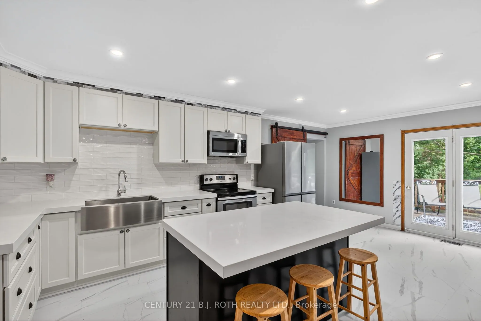 281 Harvie Road