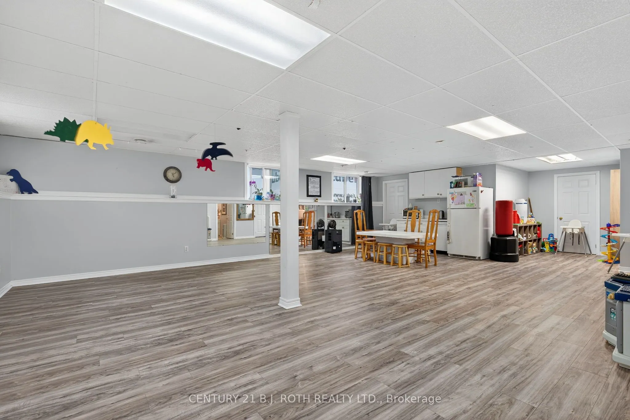 281 Harvie Road