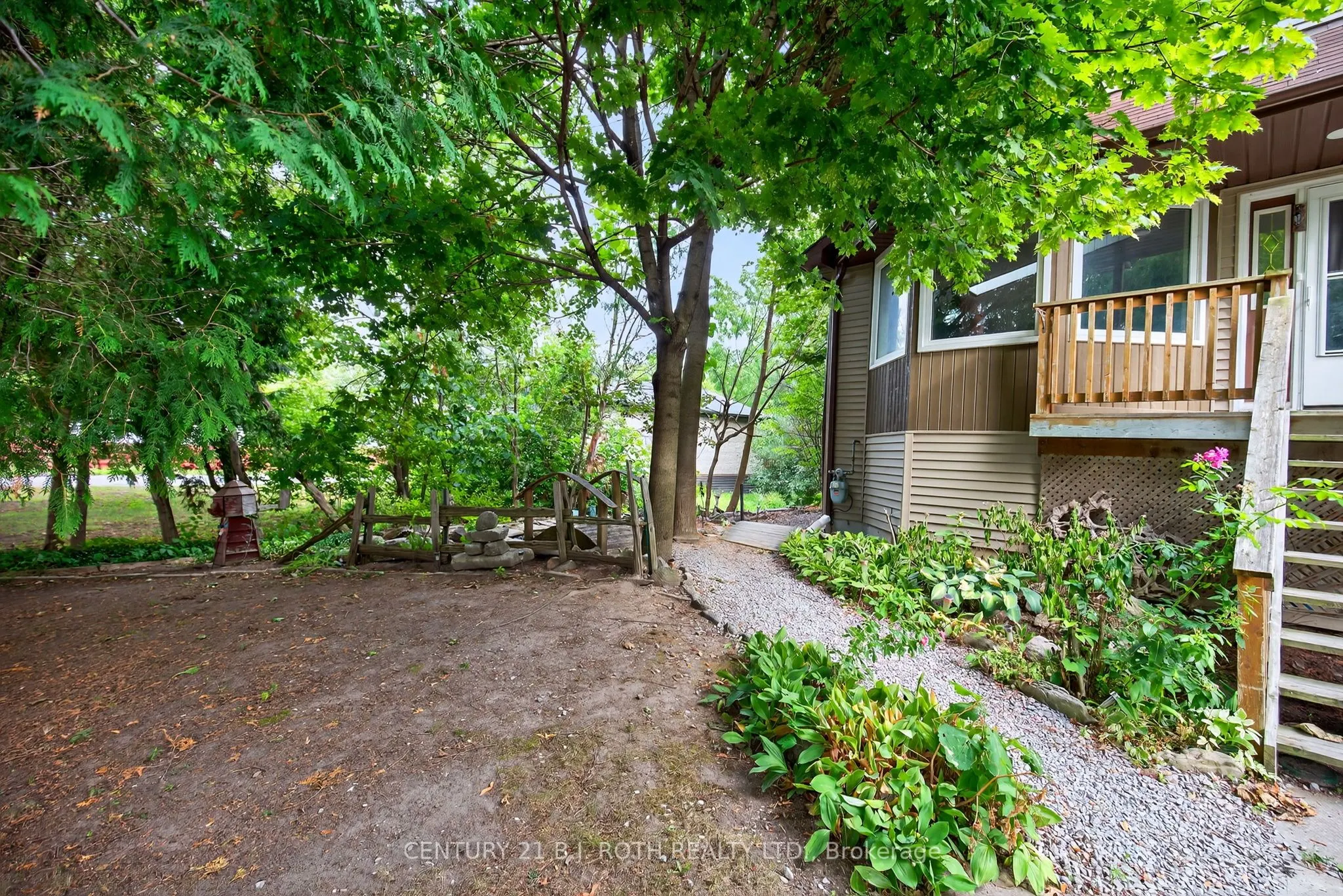 281 Harvie Road