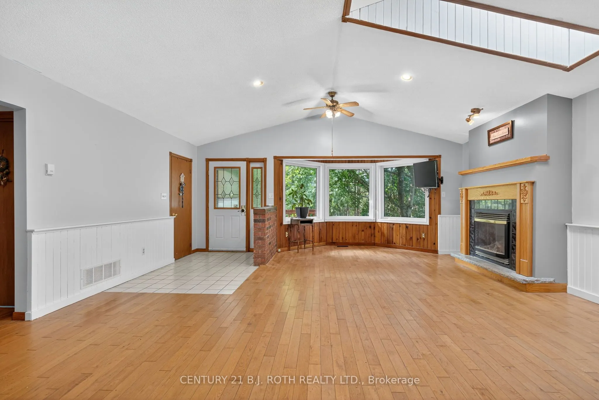 281 Harvie Road
