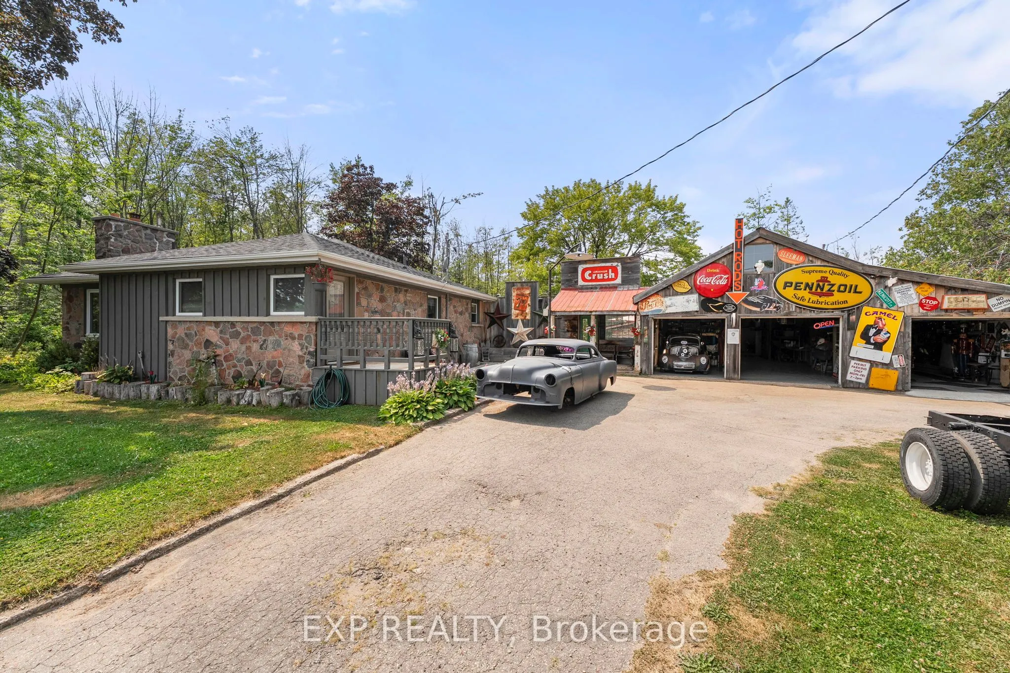 5514 Highway 11 South, R R 1