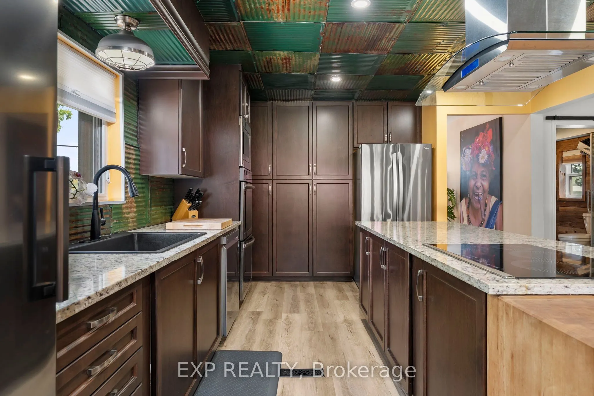 5514 Highway 11 South, R R 1