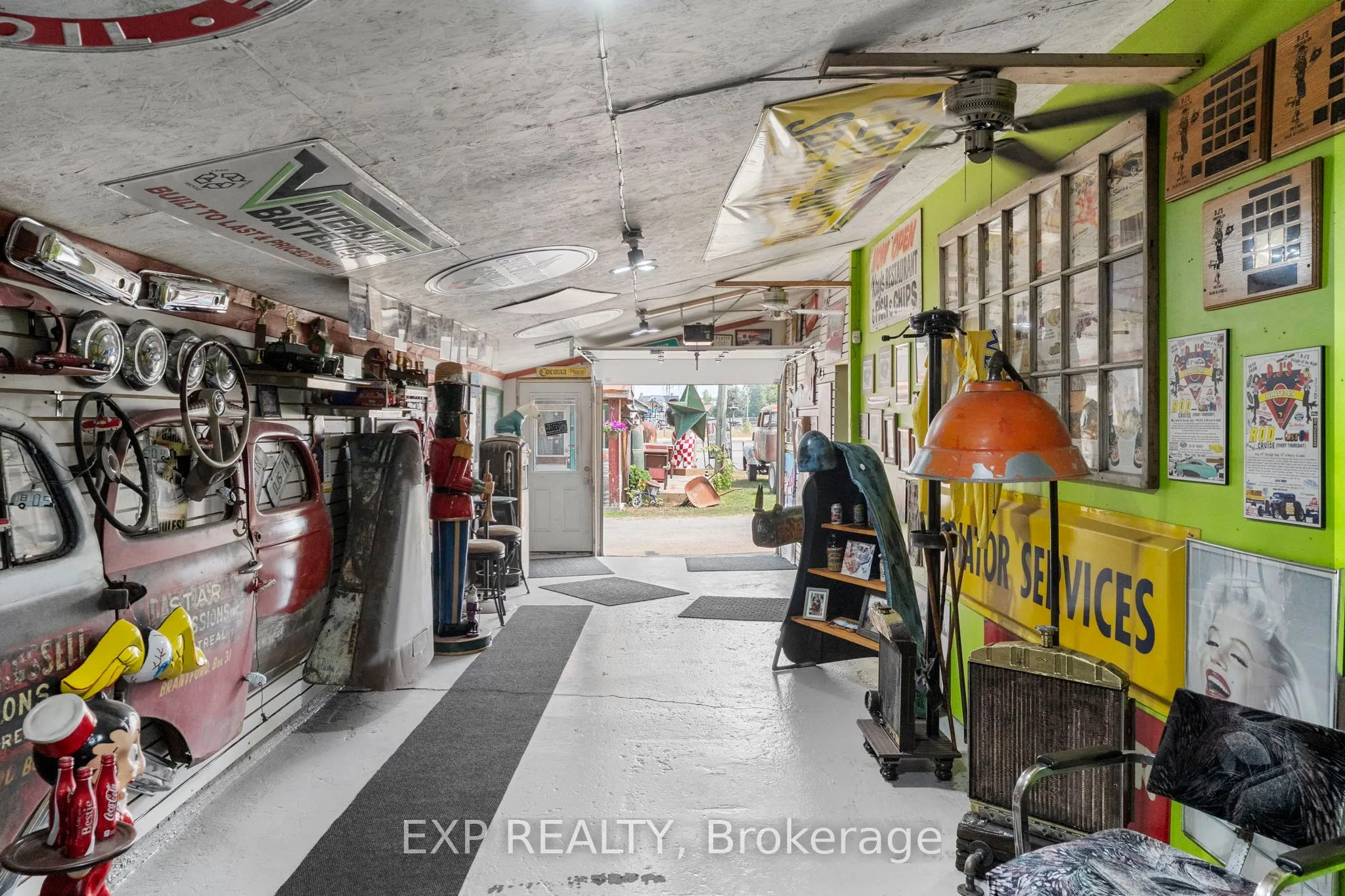 5514 Highway 11 South, R R 1