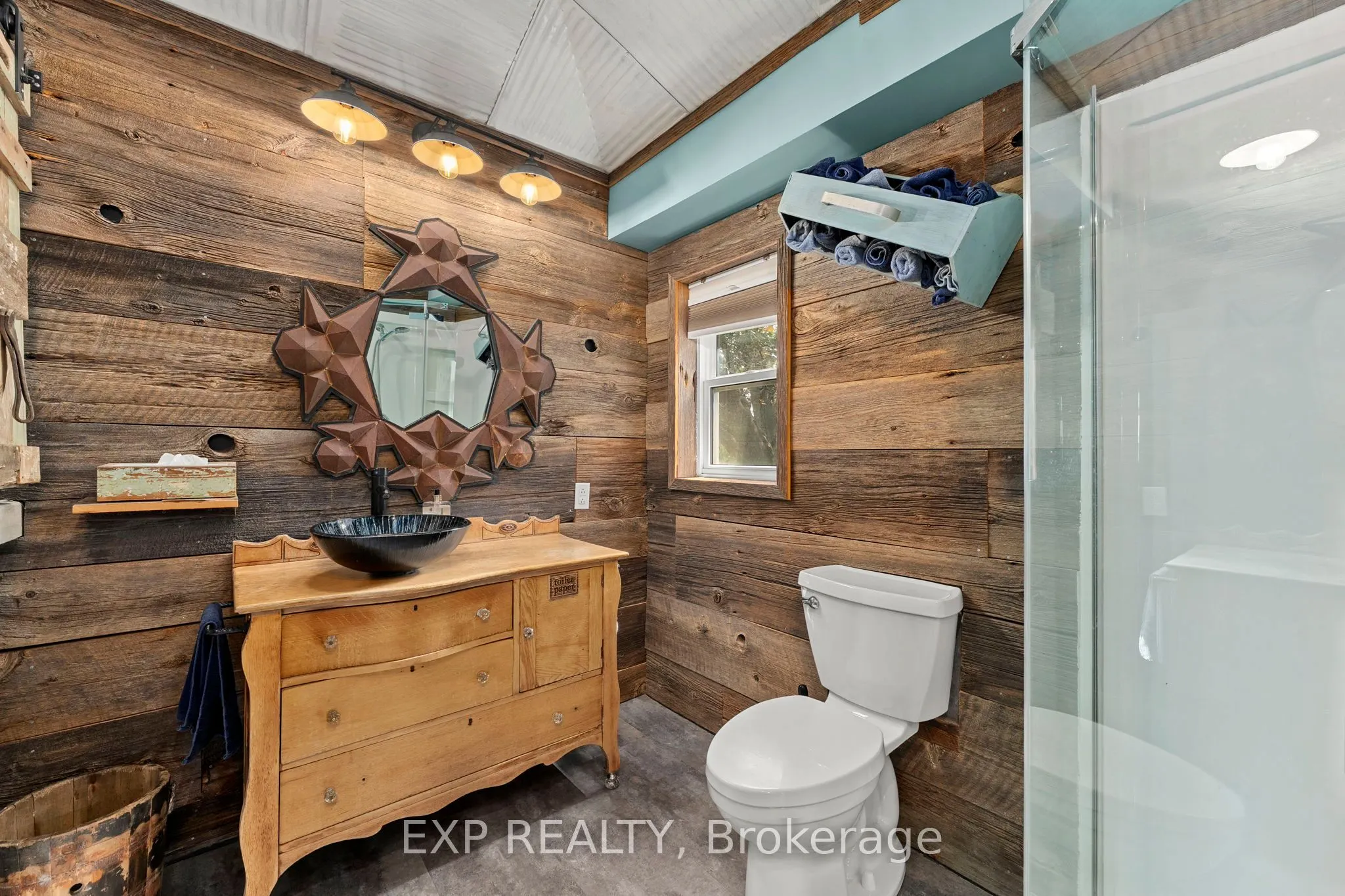 5514 Highway 11 South, R R 1