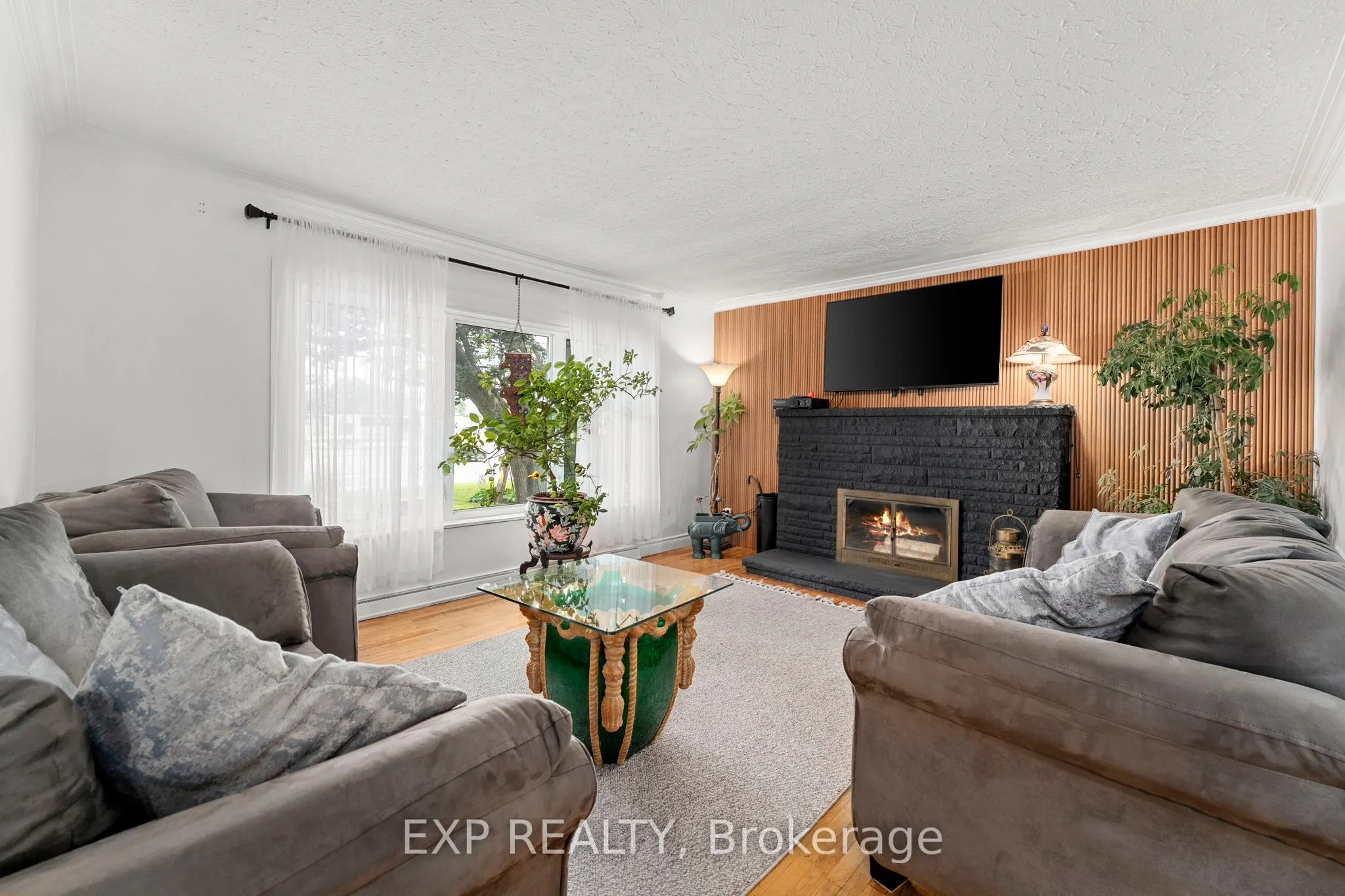 5514 Highway 11 South, R R 1