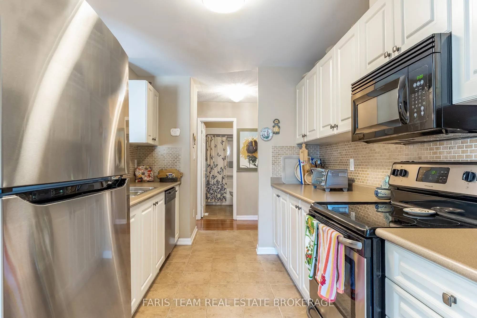 318 Little Avenue, #18