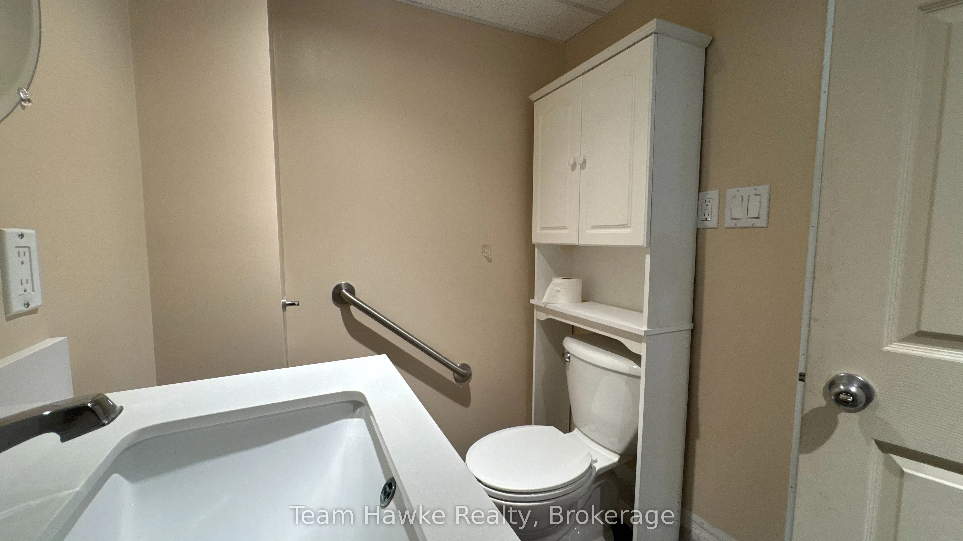 6 Beaumaur Drive