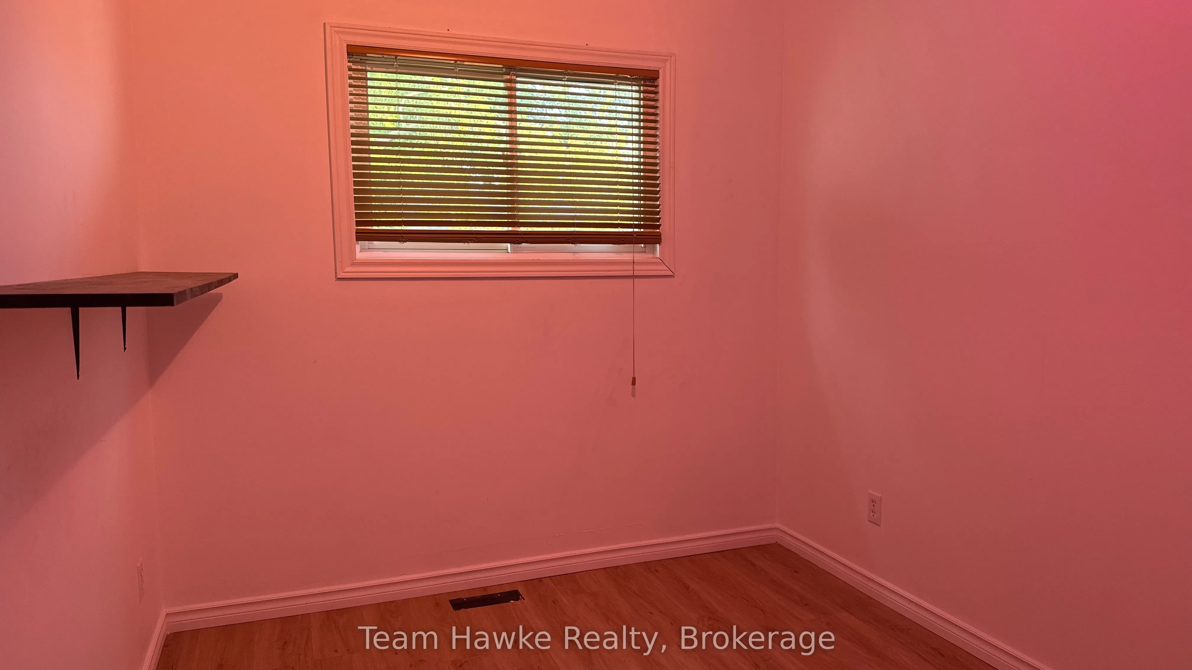 6 Beaumaur Drive
