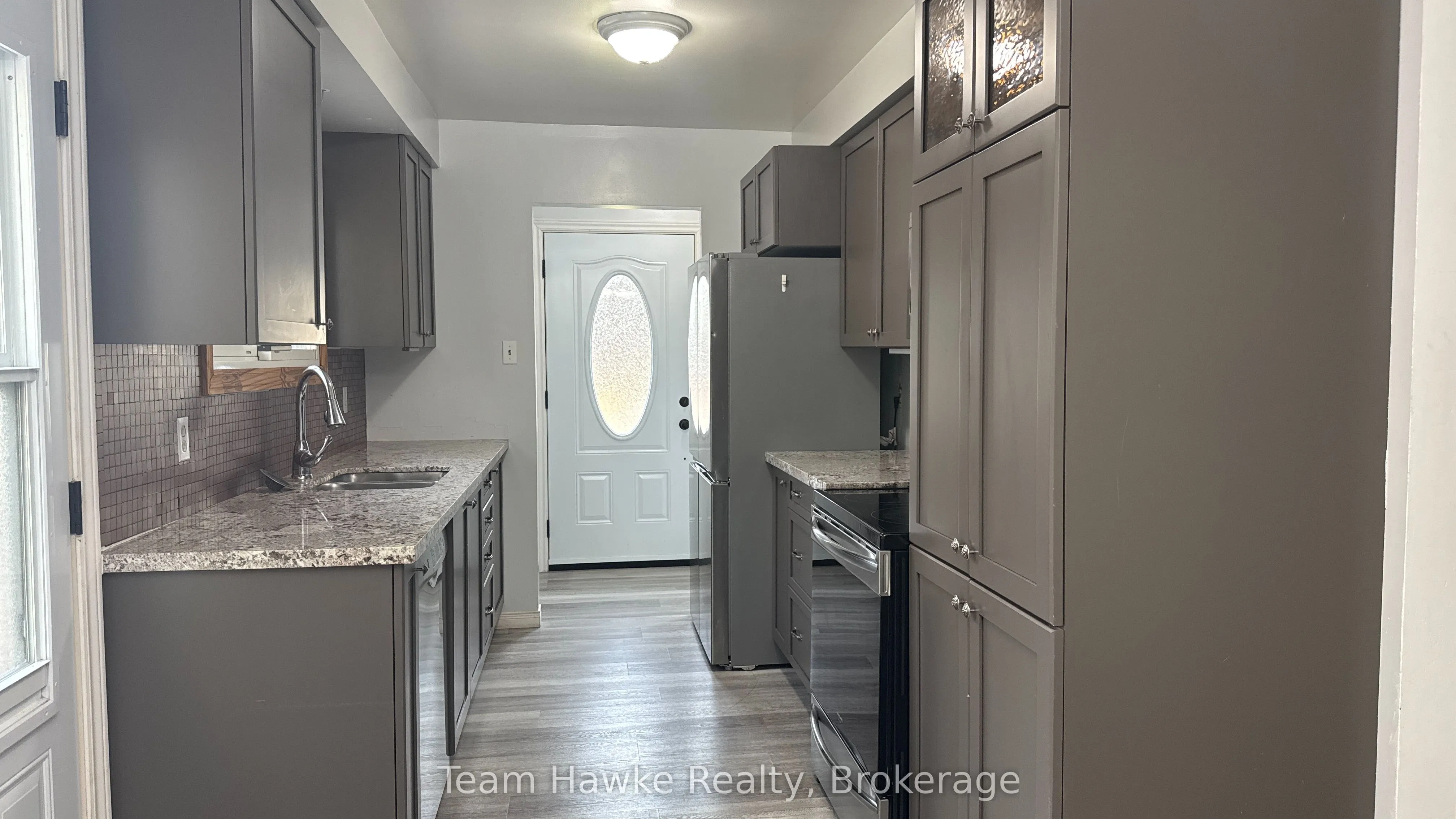 6 Beaumaur Drive