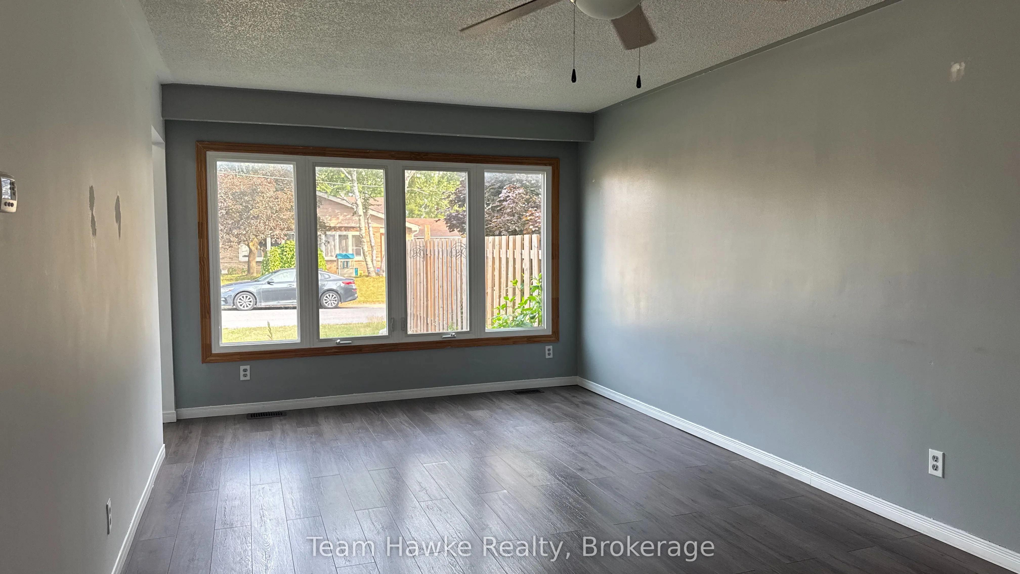6 Beaumaur Drive