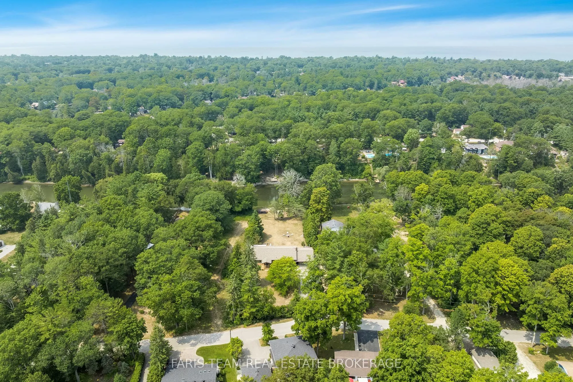256 Knox Road E