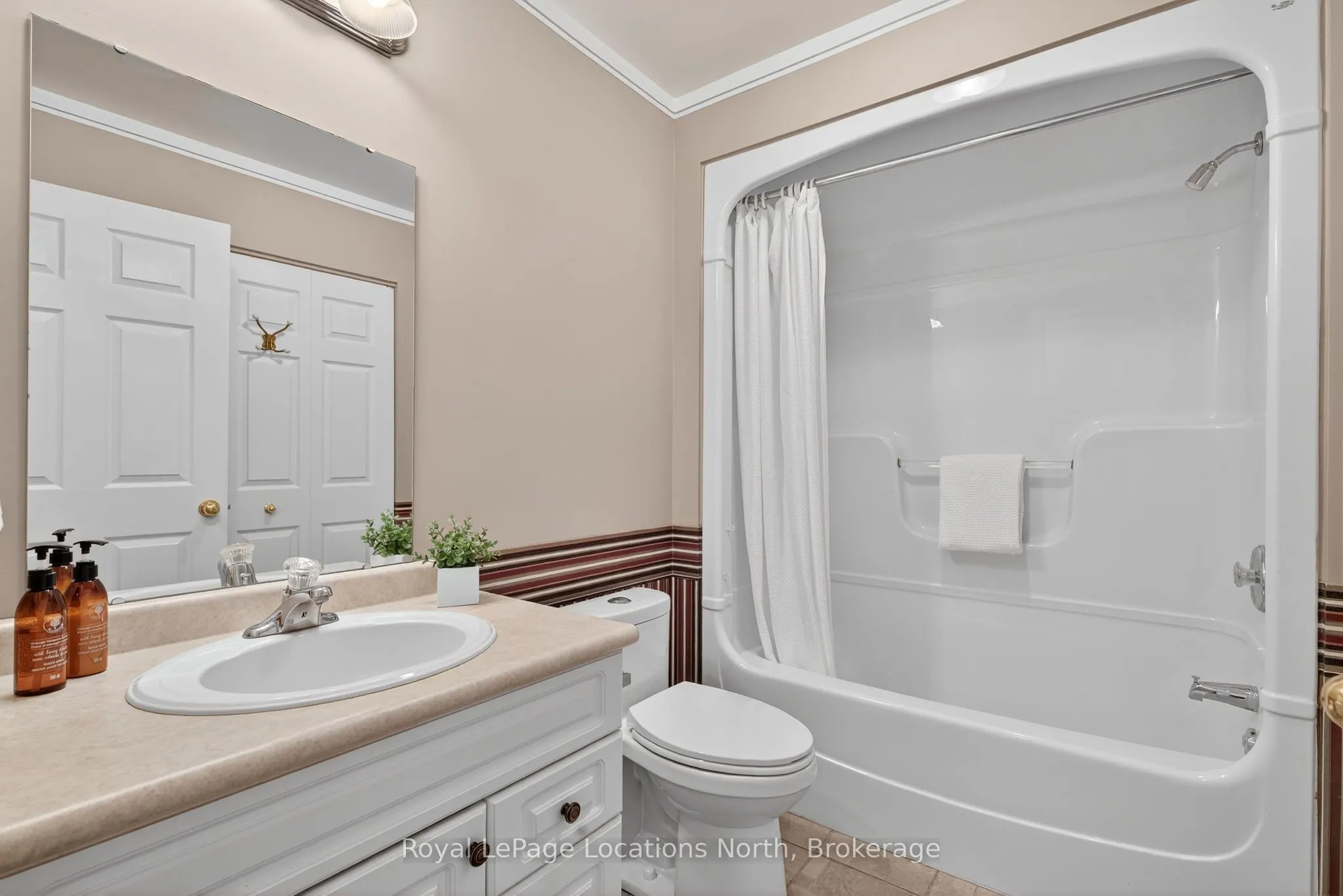 66 Pennsylvania Avenue, #-