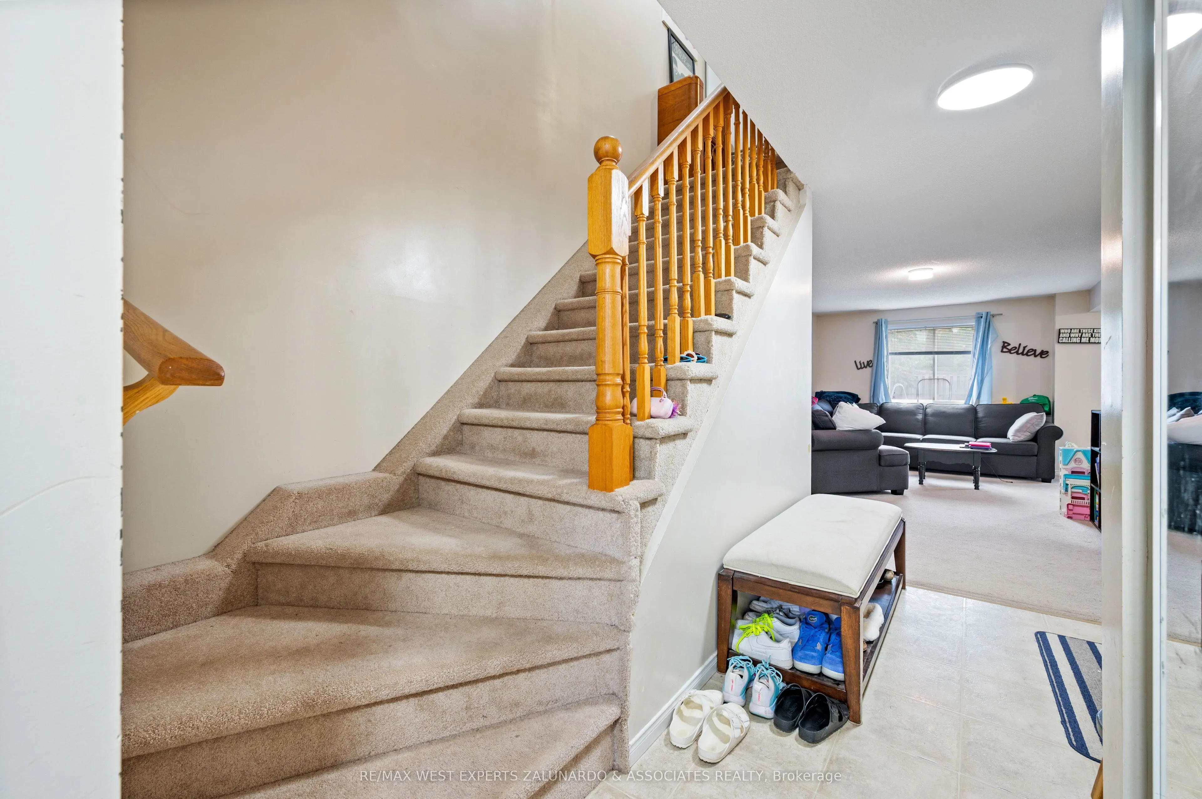 11 Raymond Crescent
