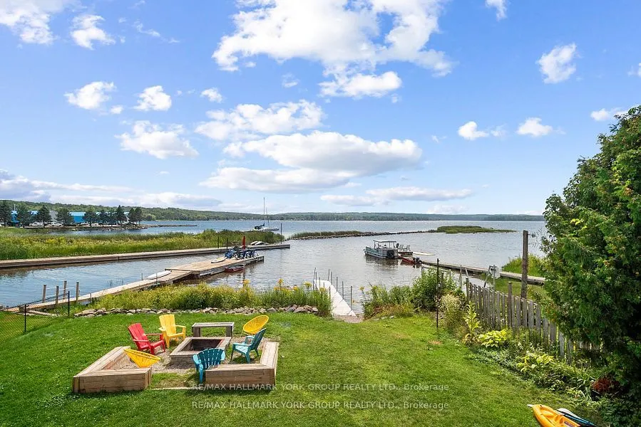 42 Lighthouse Crescent