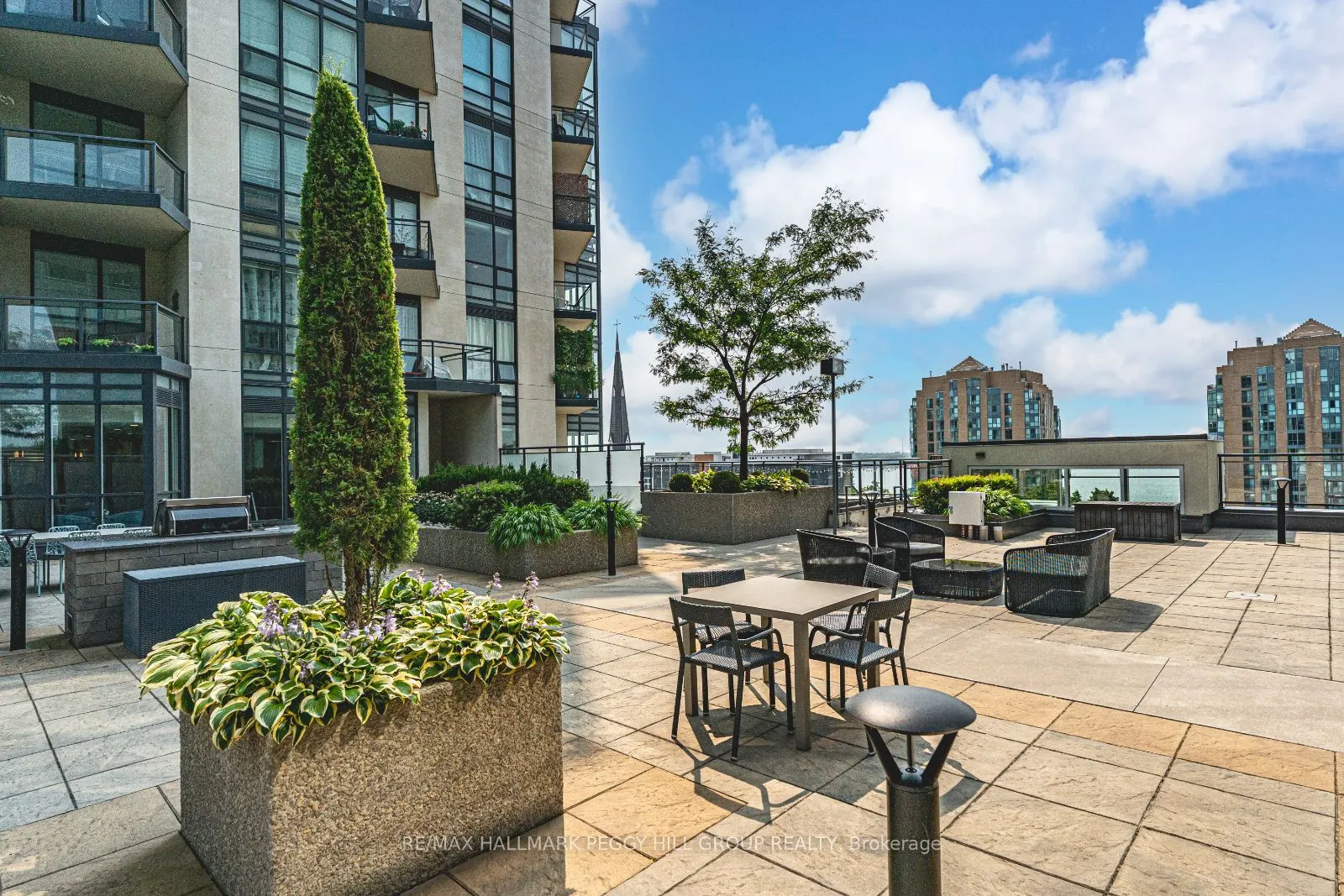 111 Worsley Street, #511