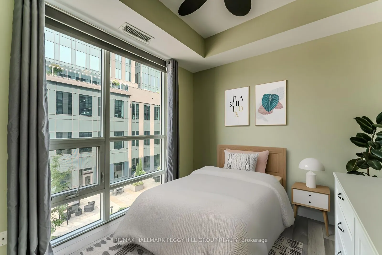111 Worsley Street, #511