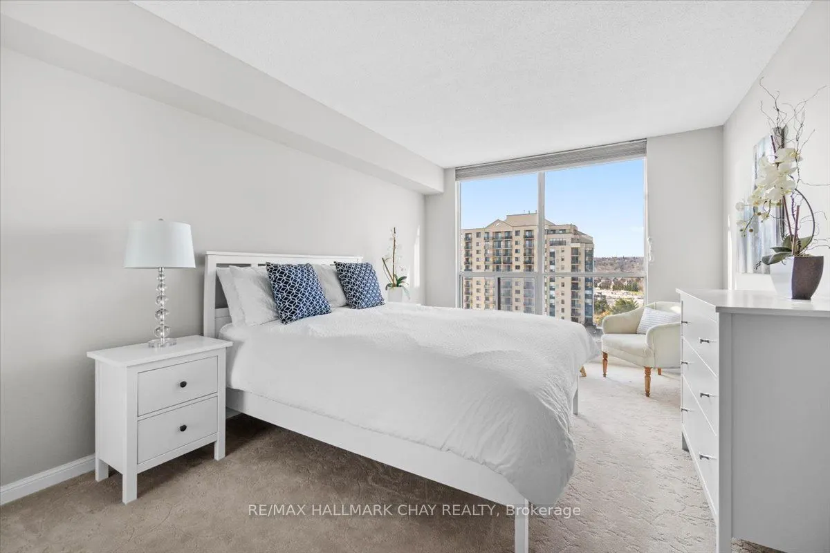 65 Ellen Street, #908