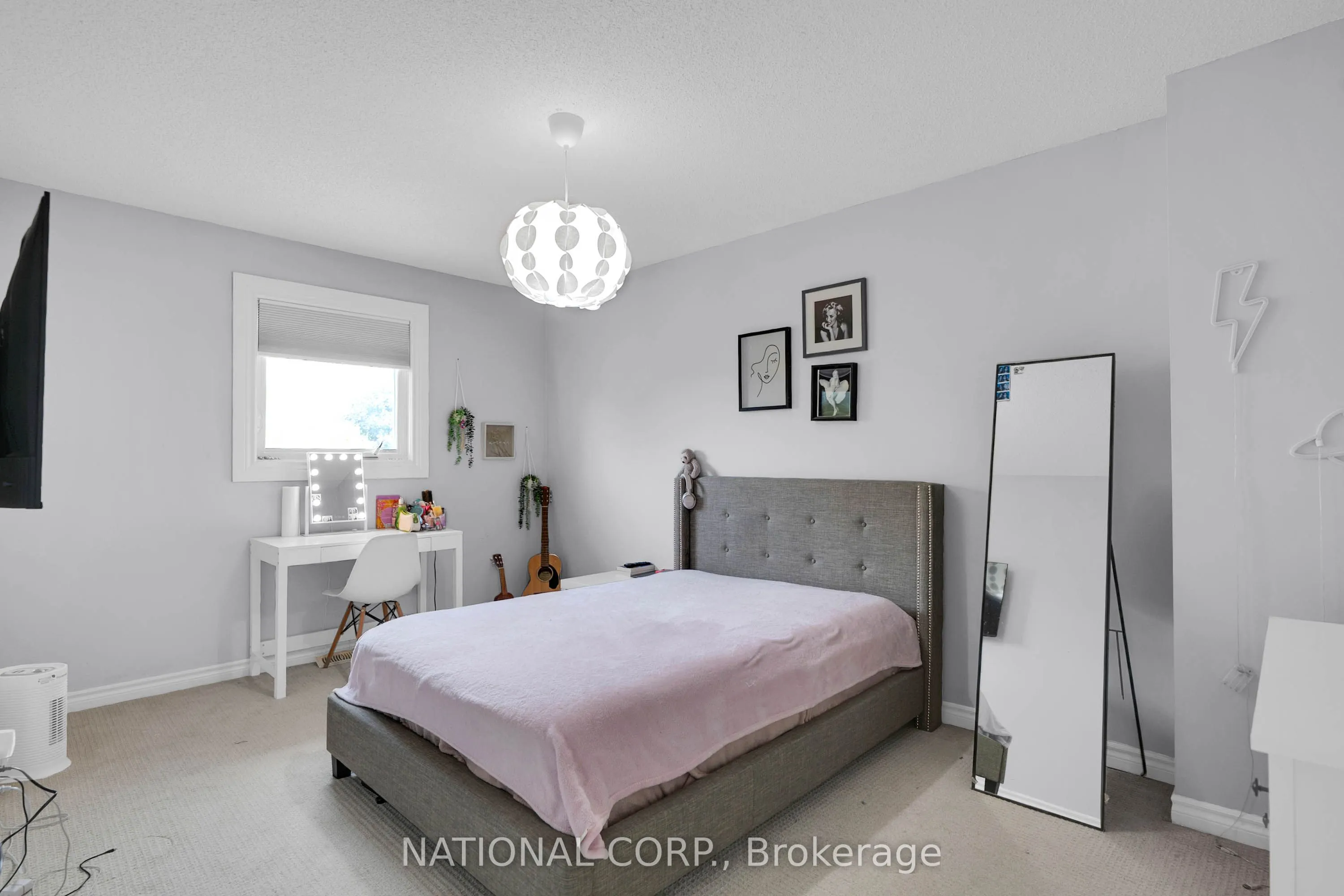 54 Northview Crescent