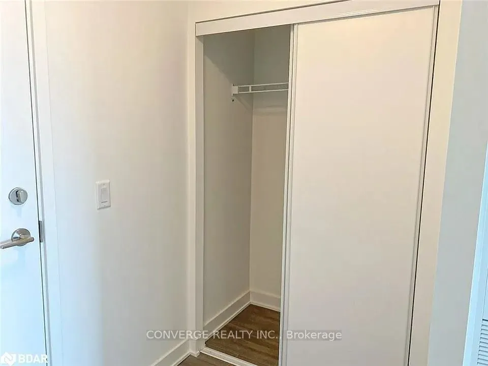 681 Yonge Street, #317