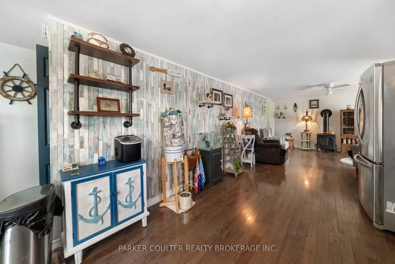 6222 Bluebird Street