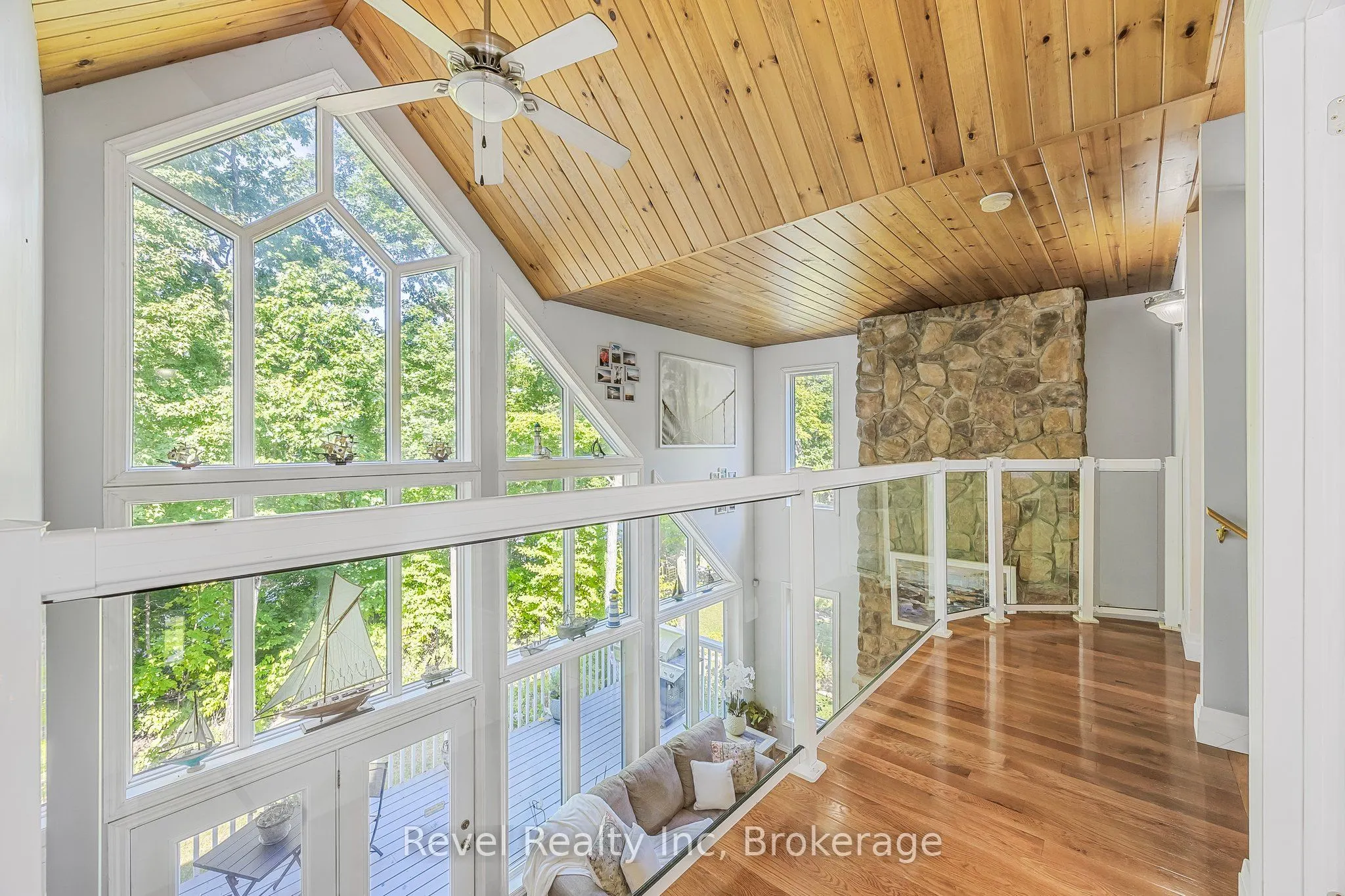 10 MUSQUAKE Court