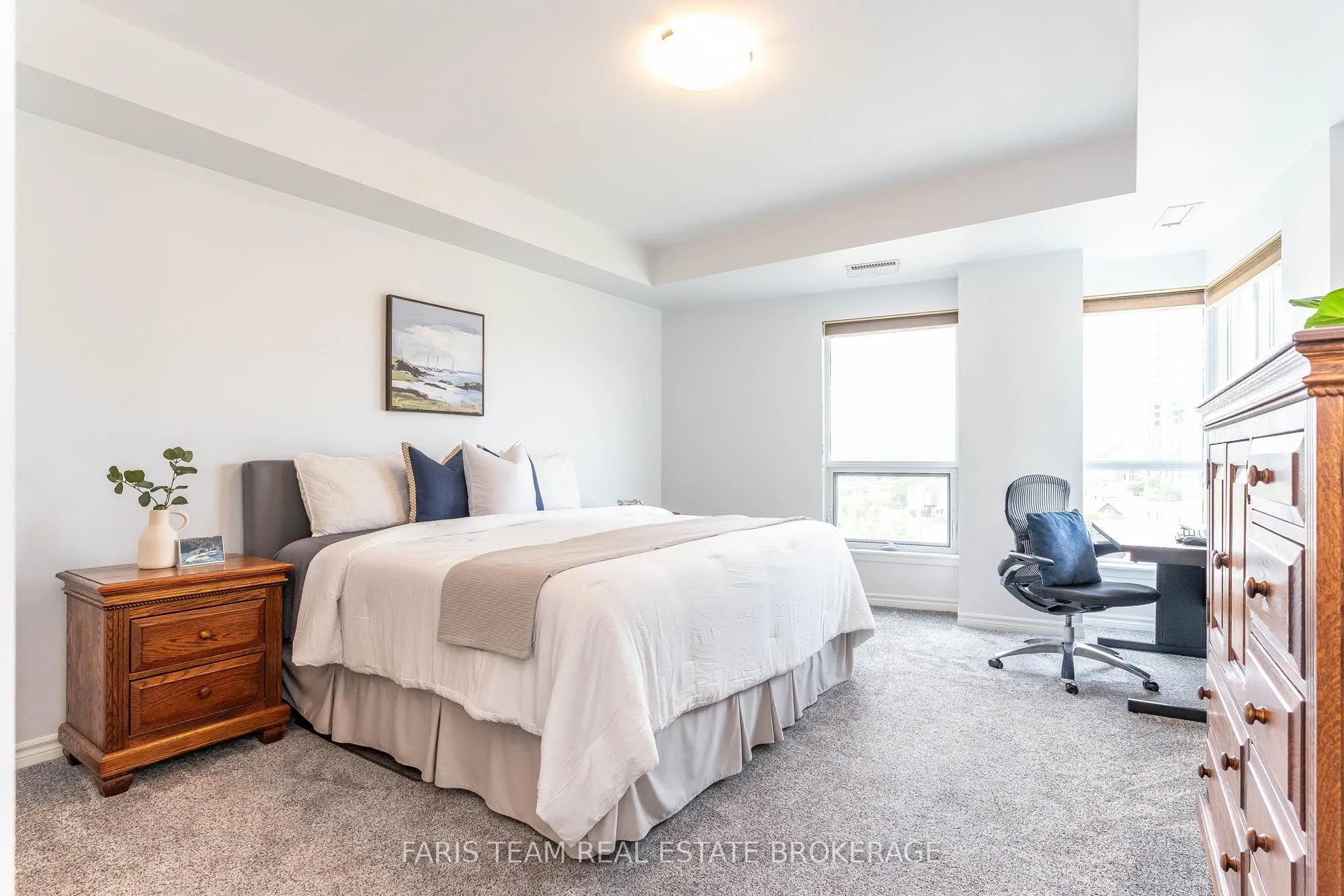 6 Toronto Street, #710
