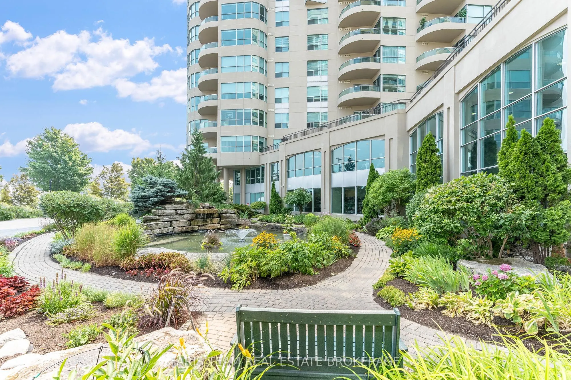 6 Toronto Street, #710