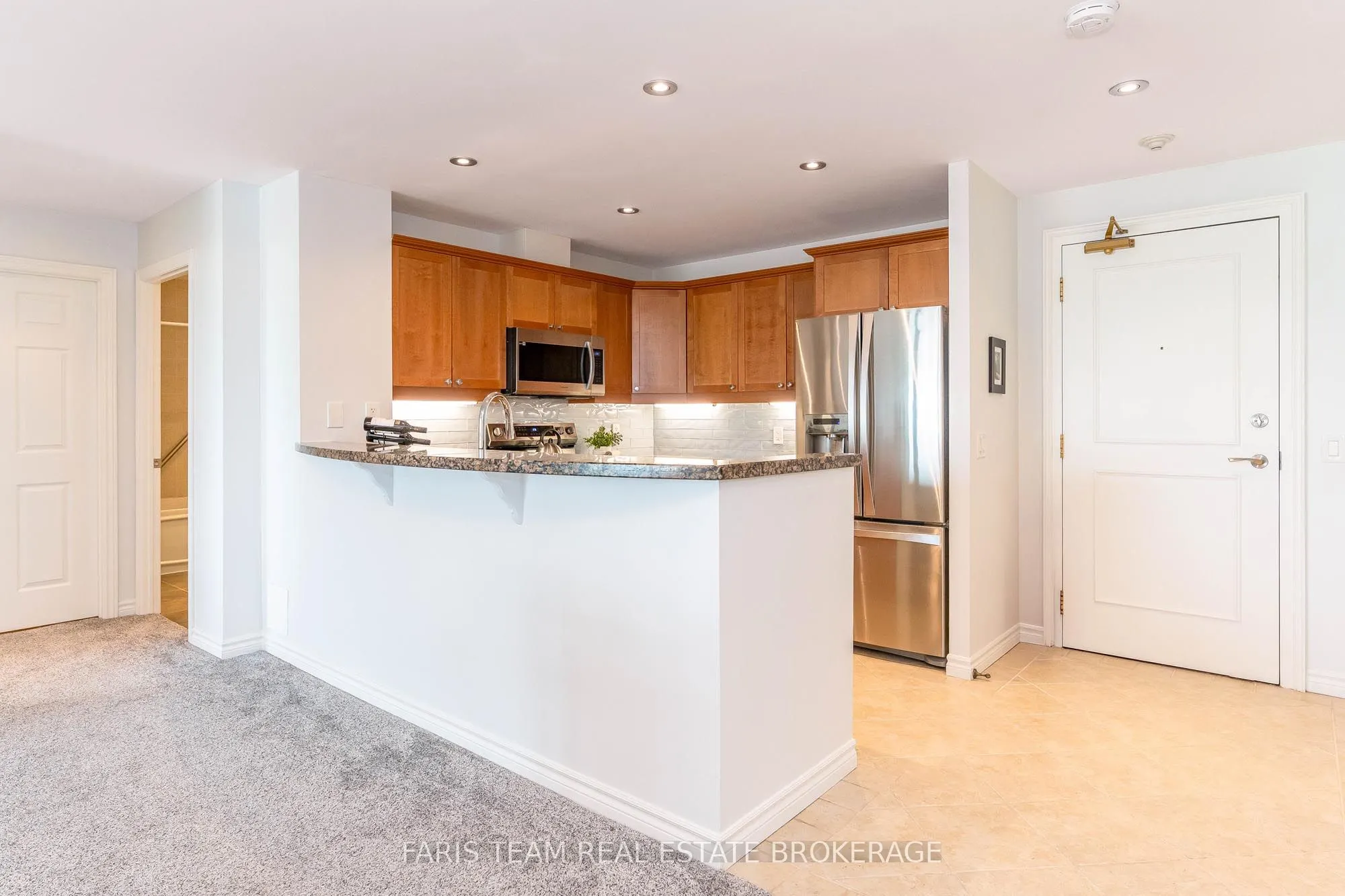 6 Toronto Street, #710