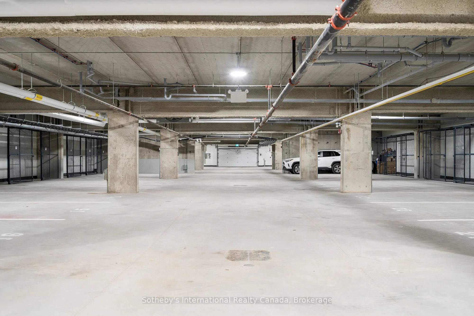 121 Mary Street, #322