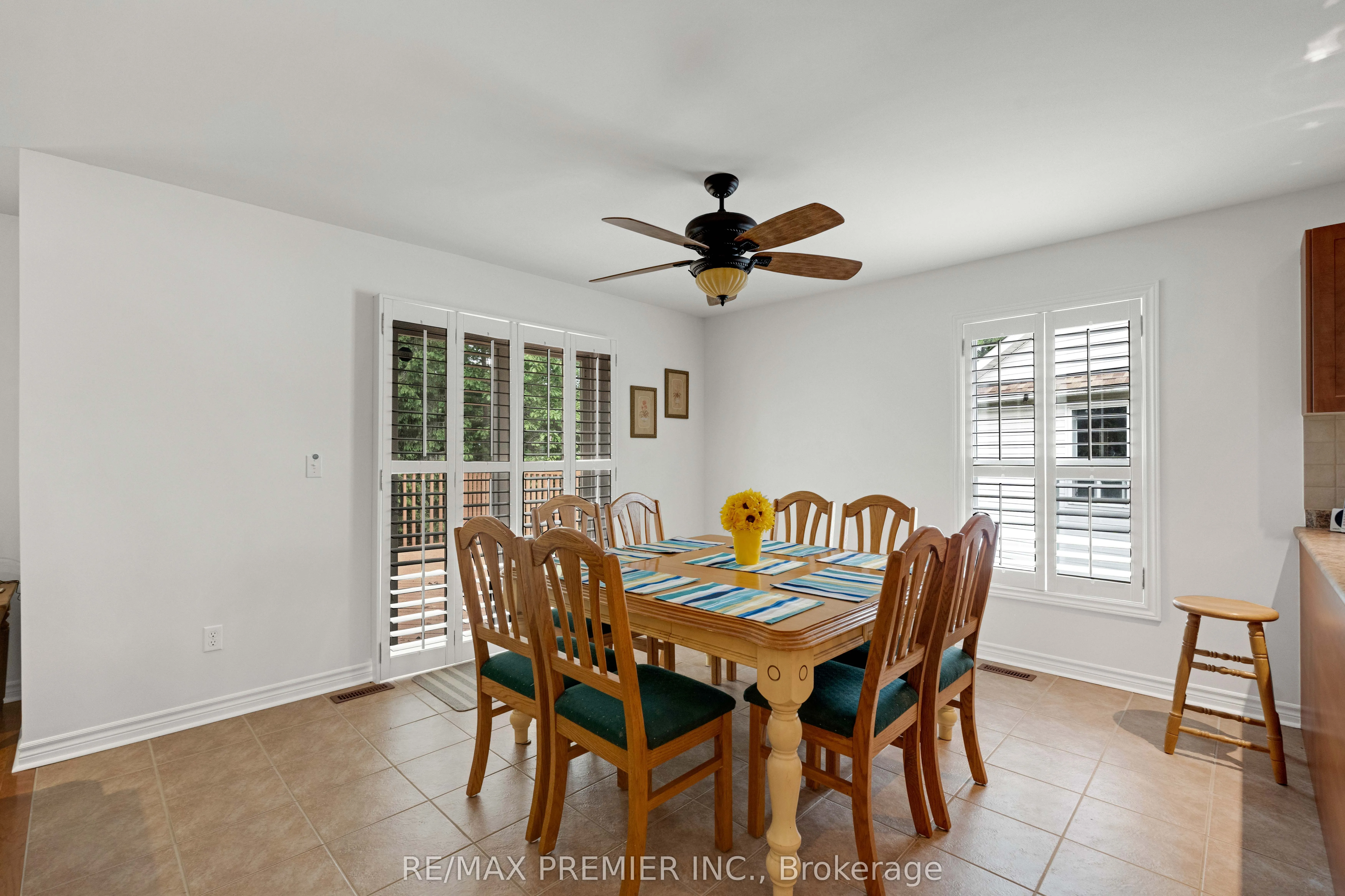 6 Rose Valley Way