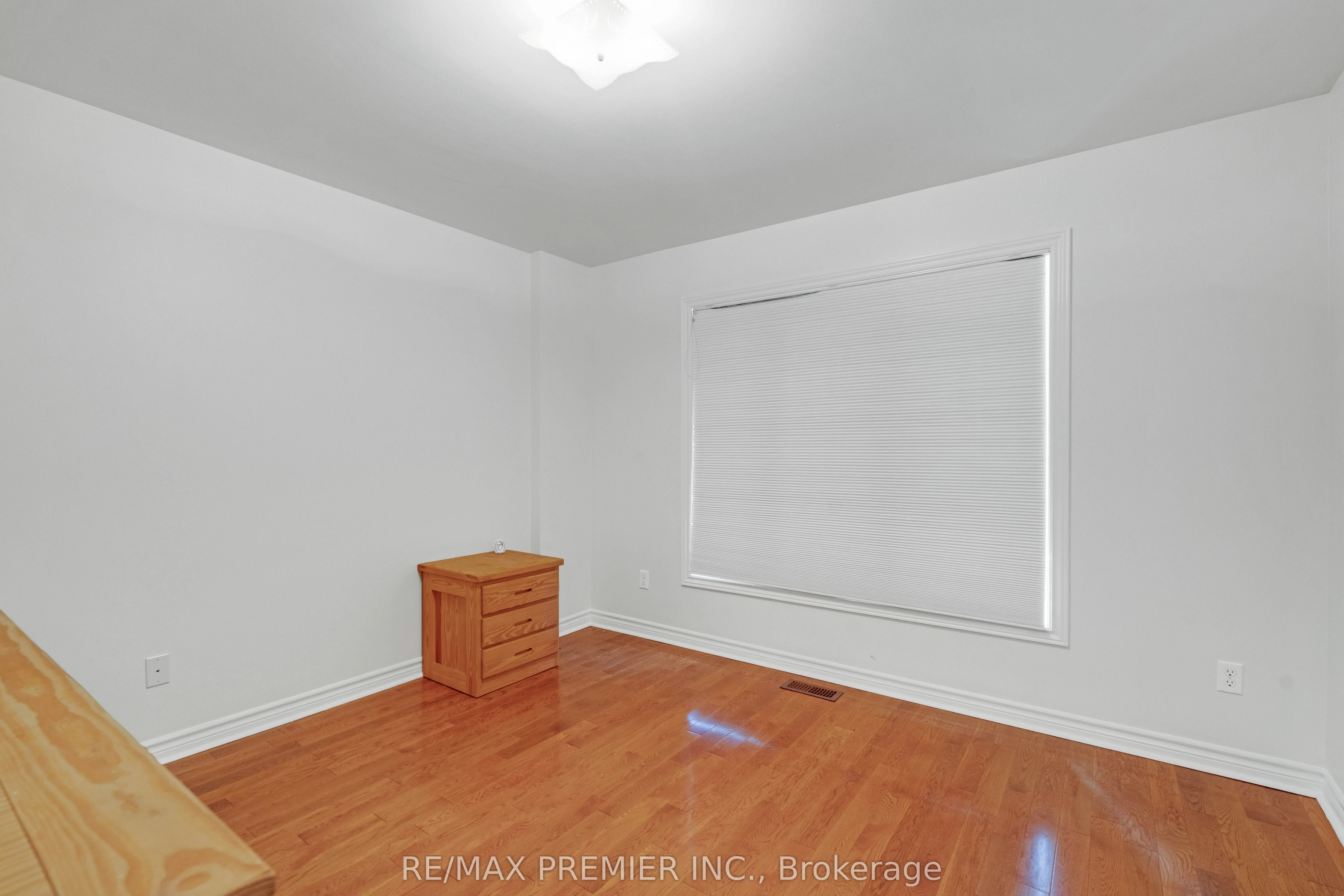 6 Rose Valley Way