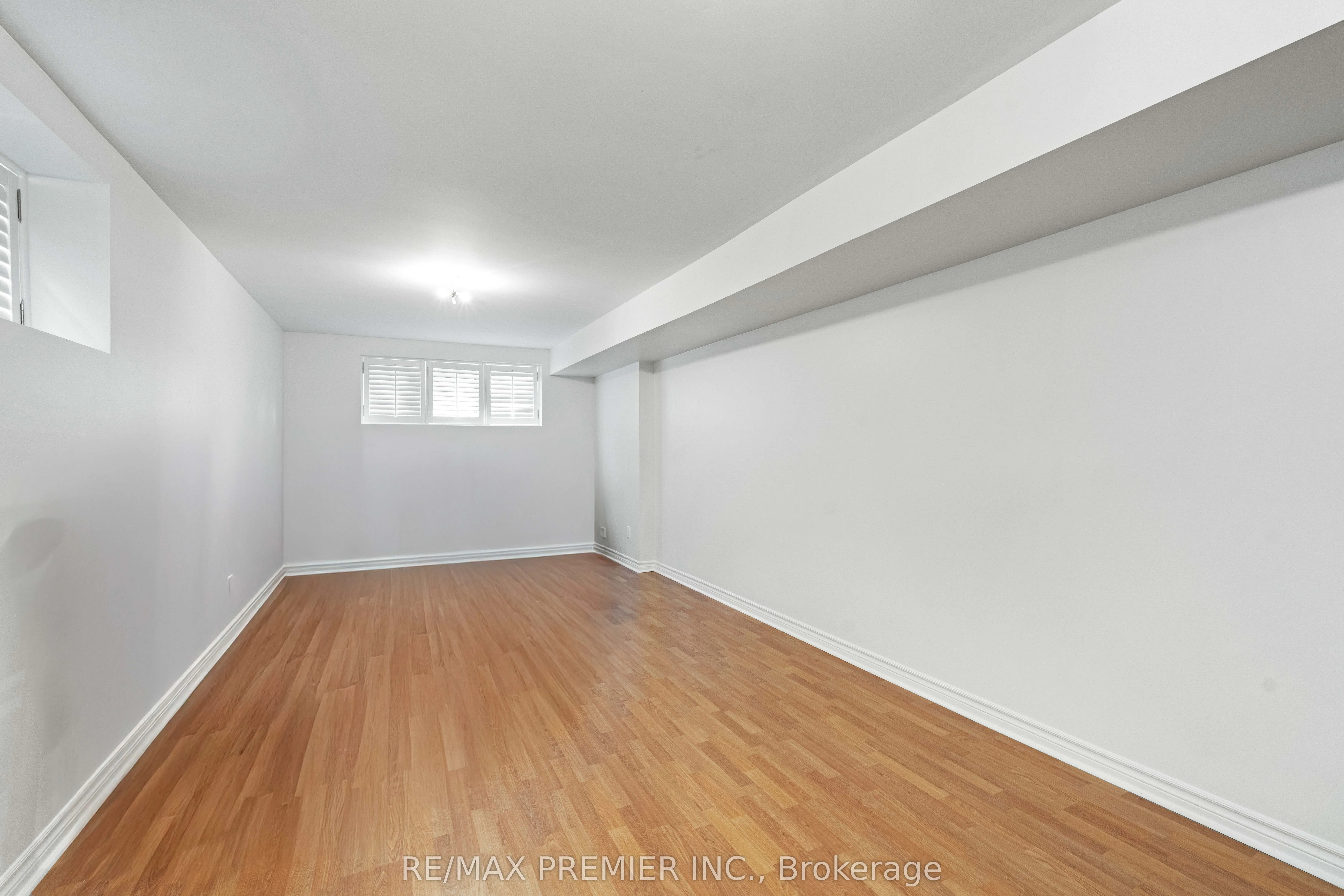 6 Rose Valley Way