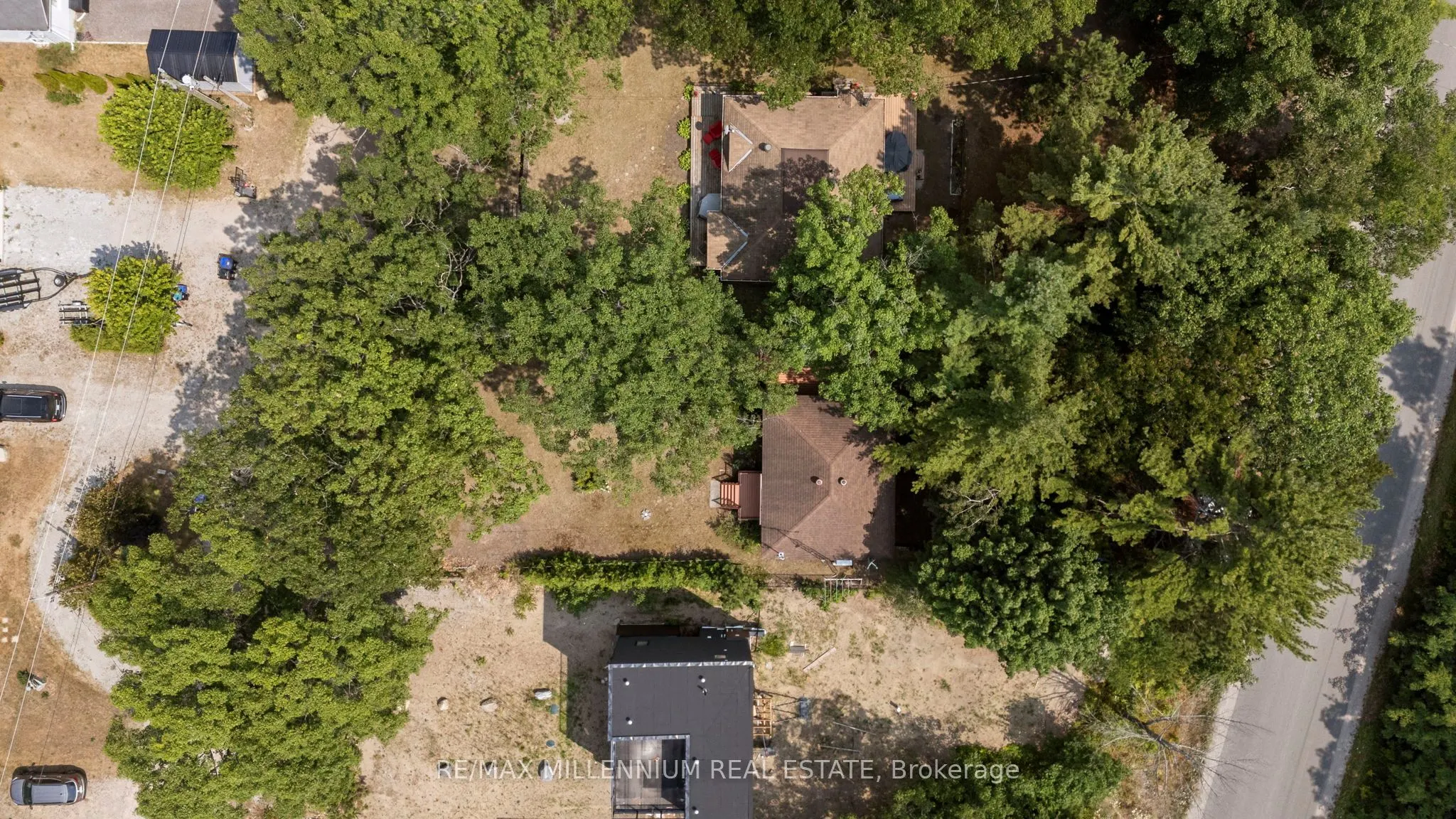 82 Beach Road