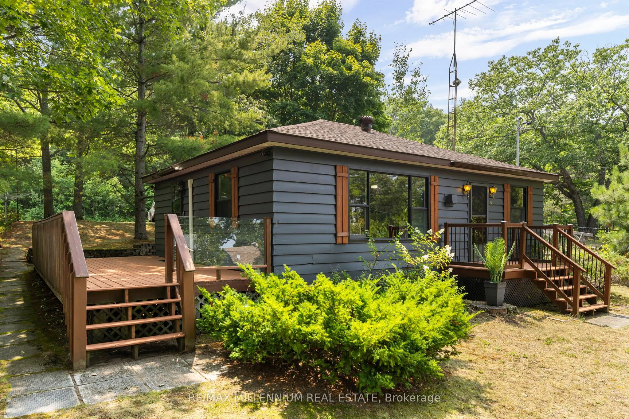 82 Beach Road