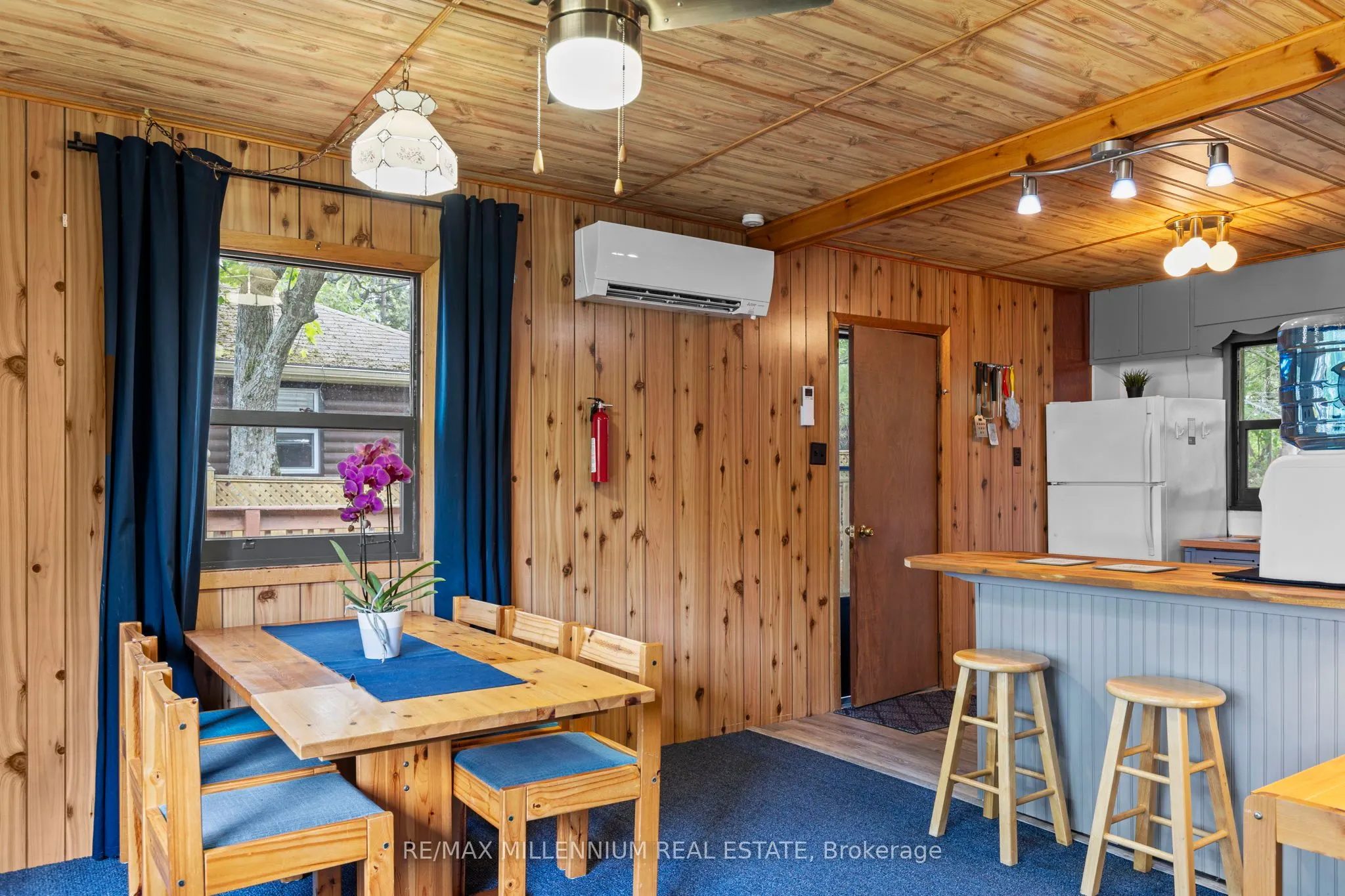 82 Beach Road