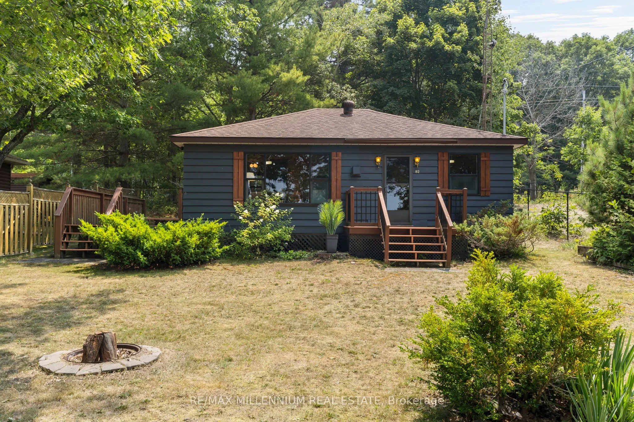 82 Beach Road