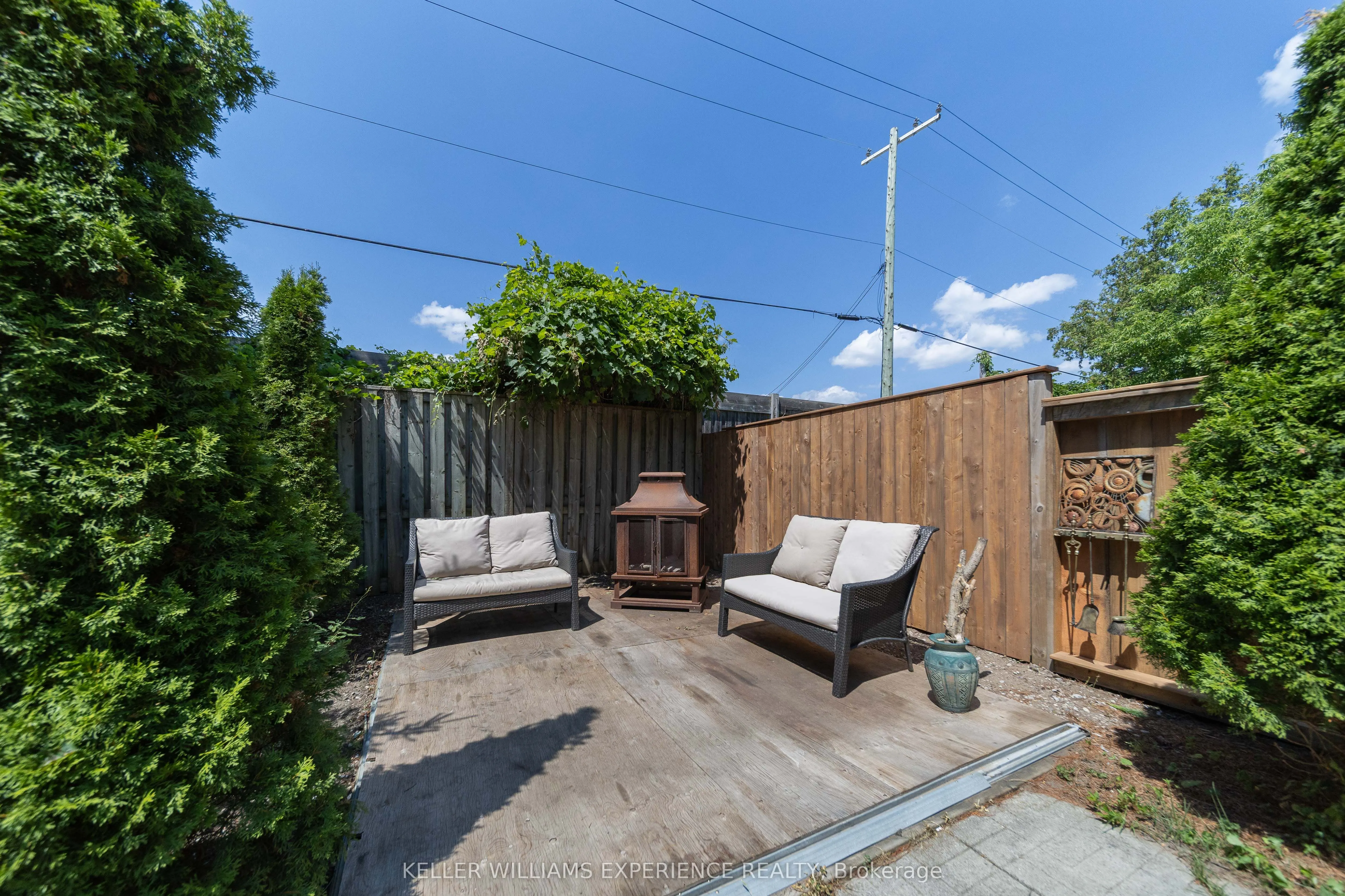 86 Donald Street