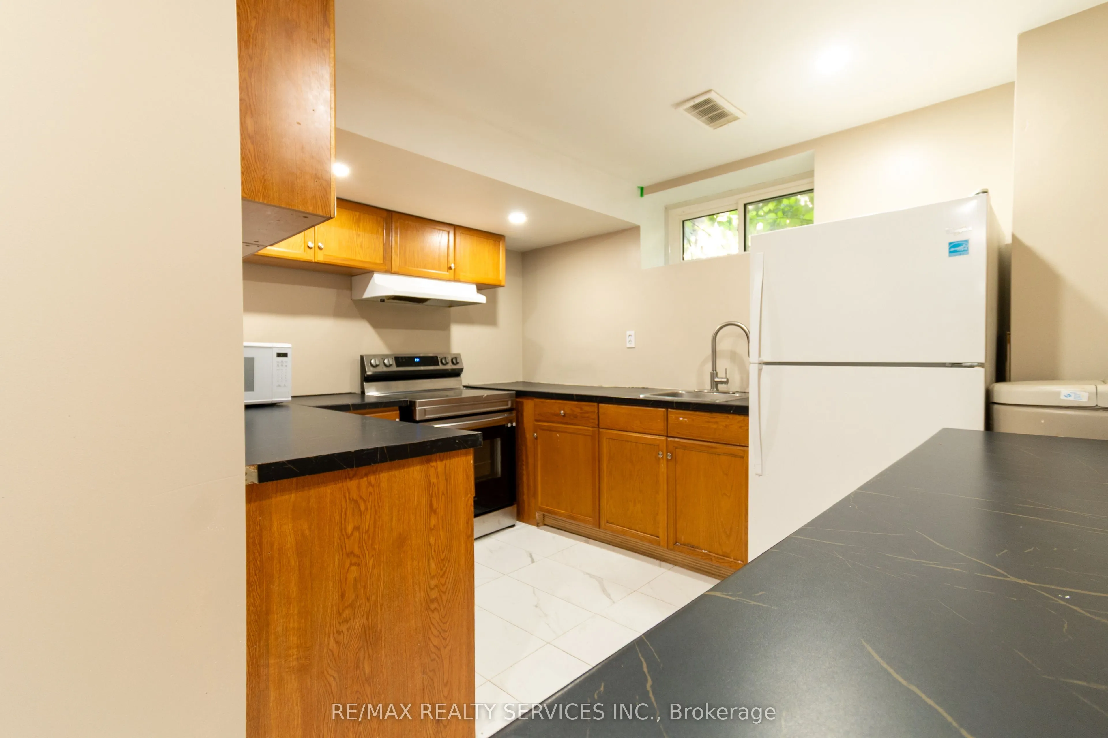 22 O'shaughnessy Crescent