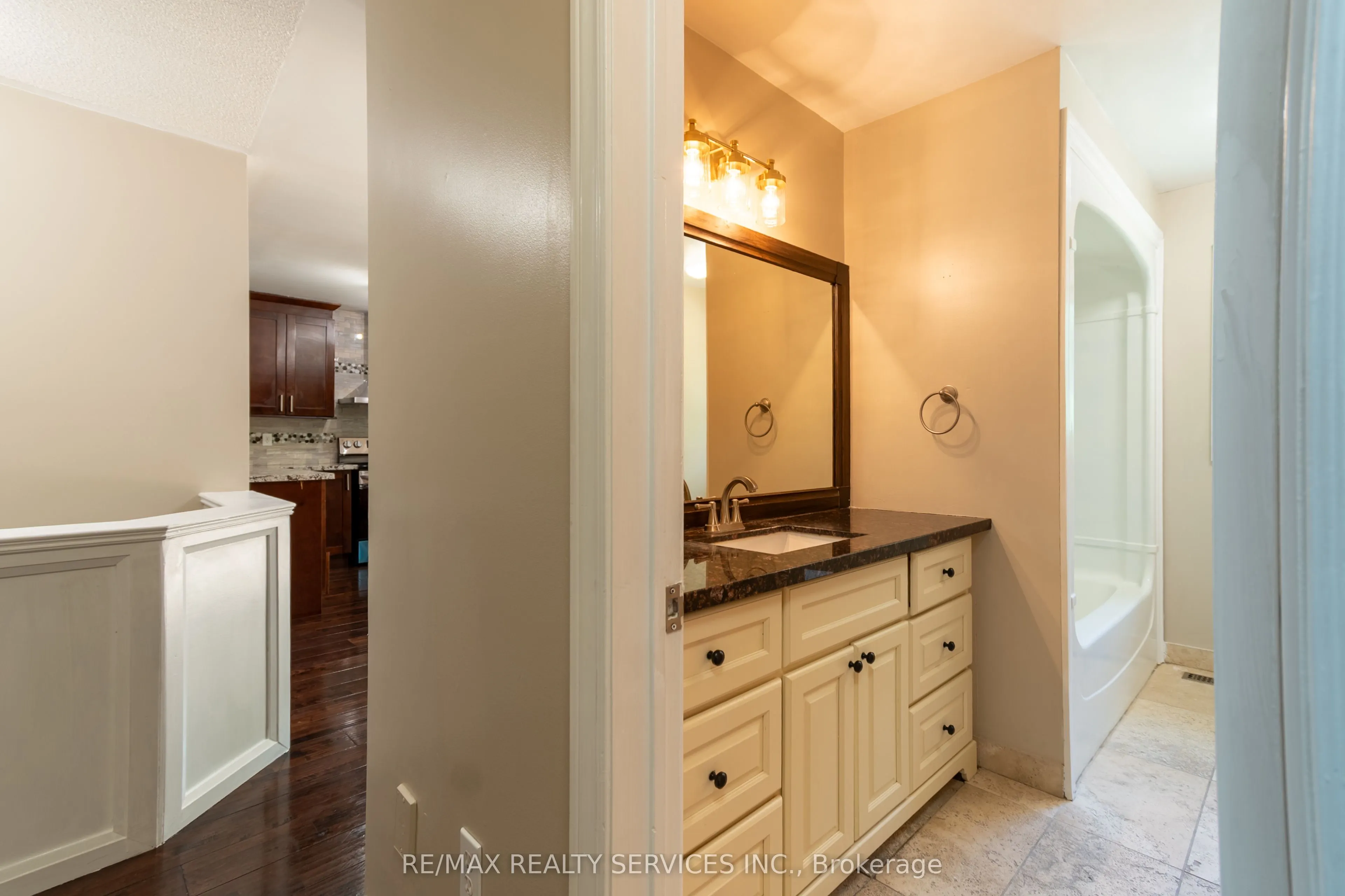 22 O'shaughnessy Crescent