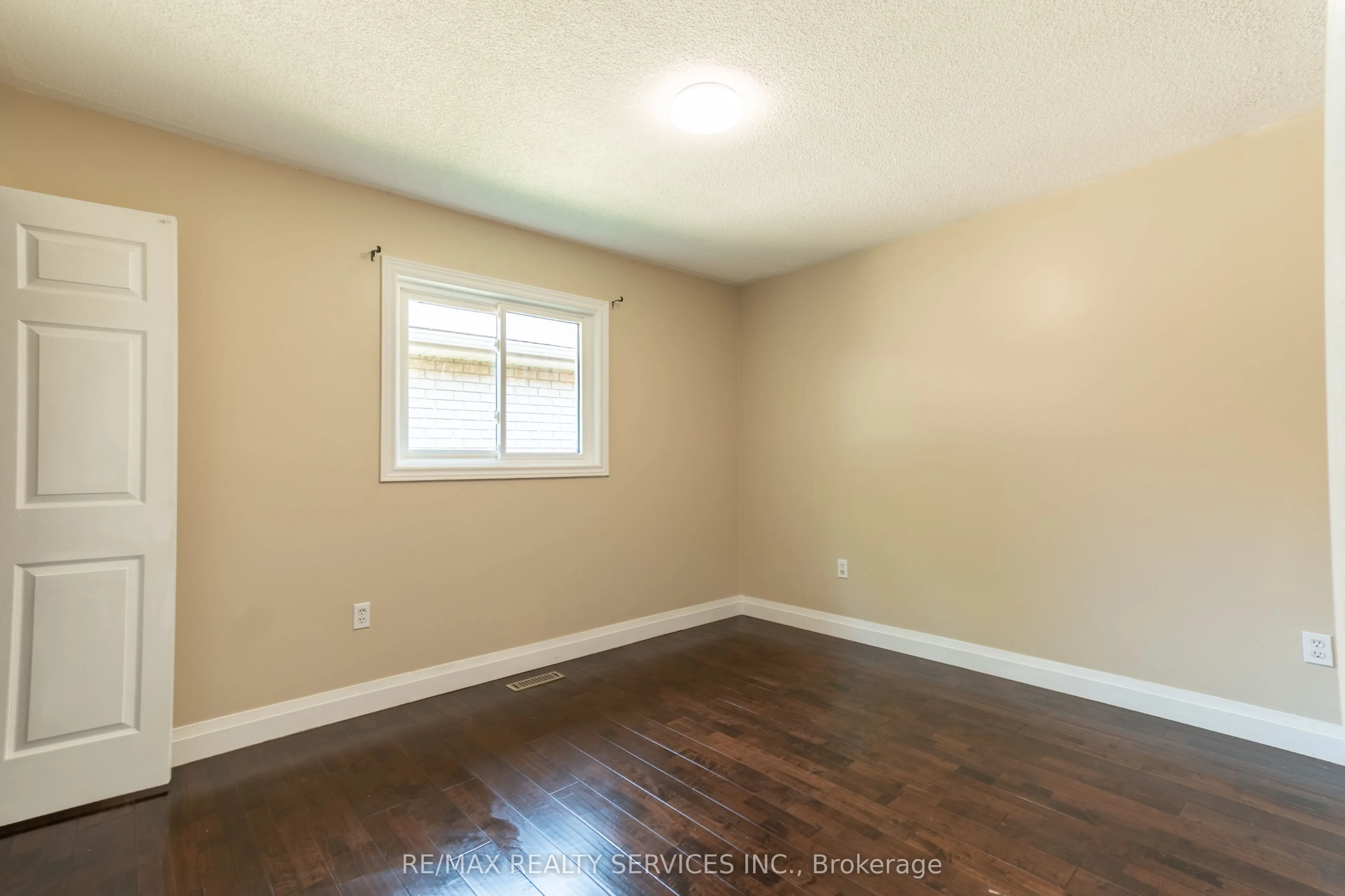22 O'shaughnessy Crescent