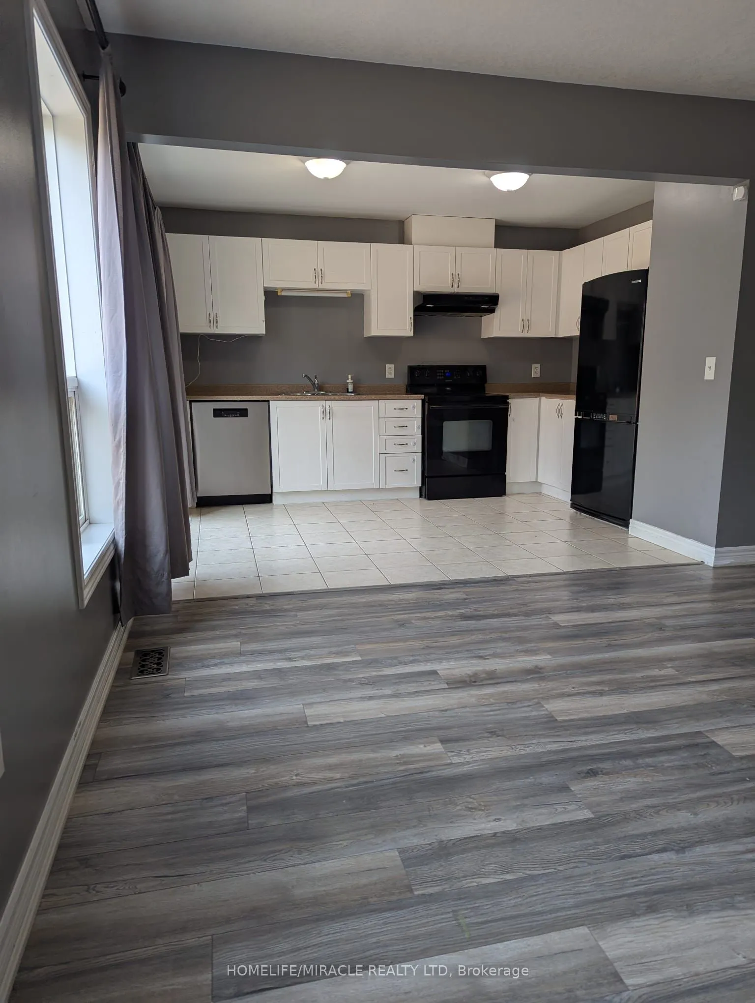 800 West Ridge Boulevard, #71
