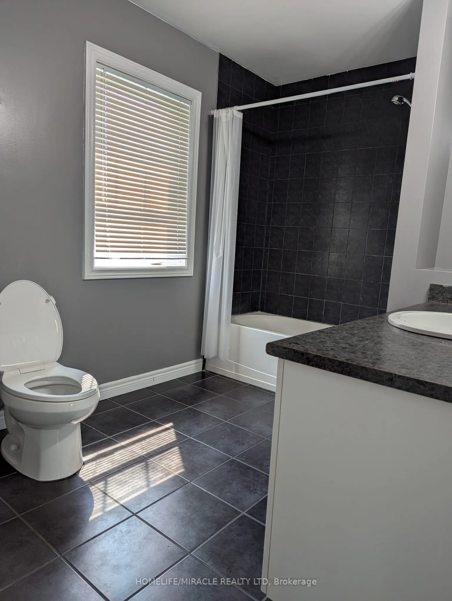 800 West Ridge Boulevard, #71