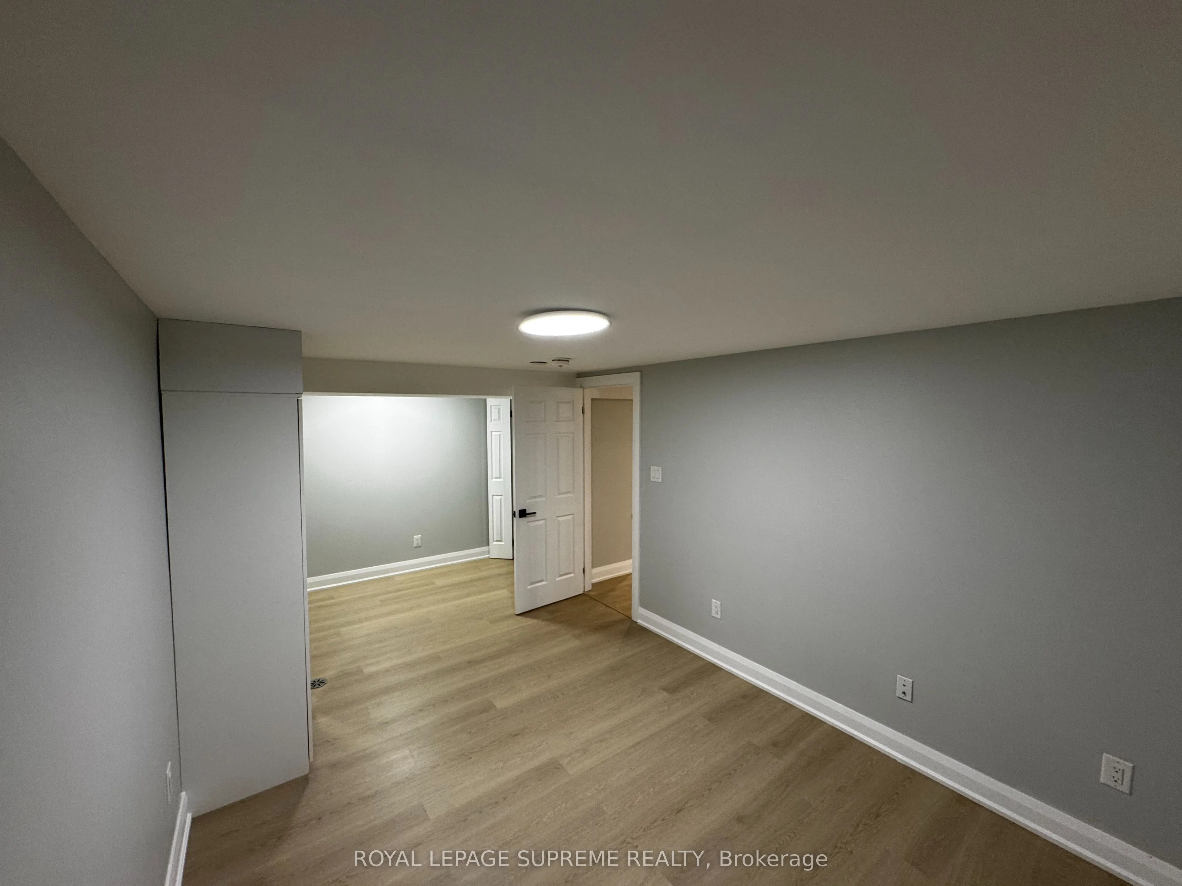 8 Redwood Court, #Basement